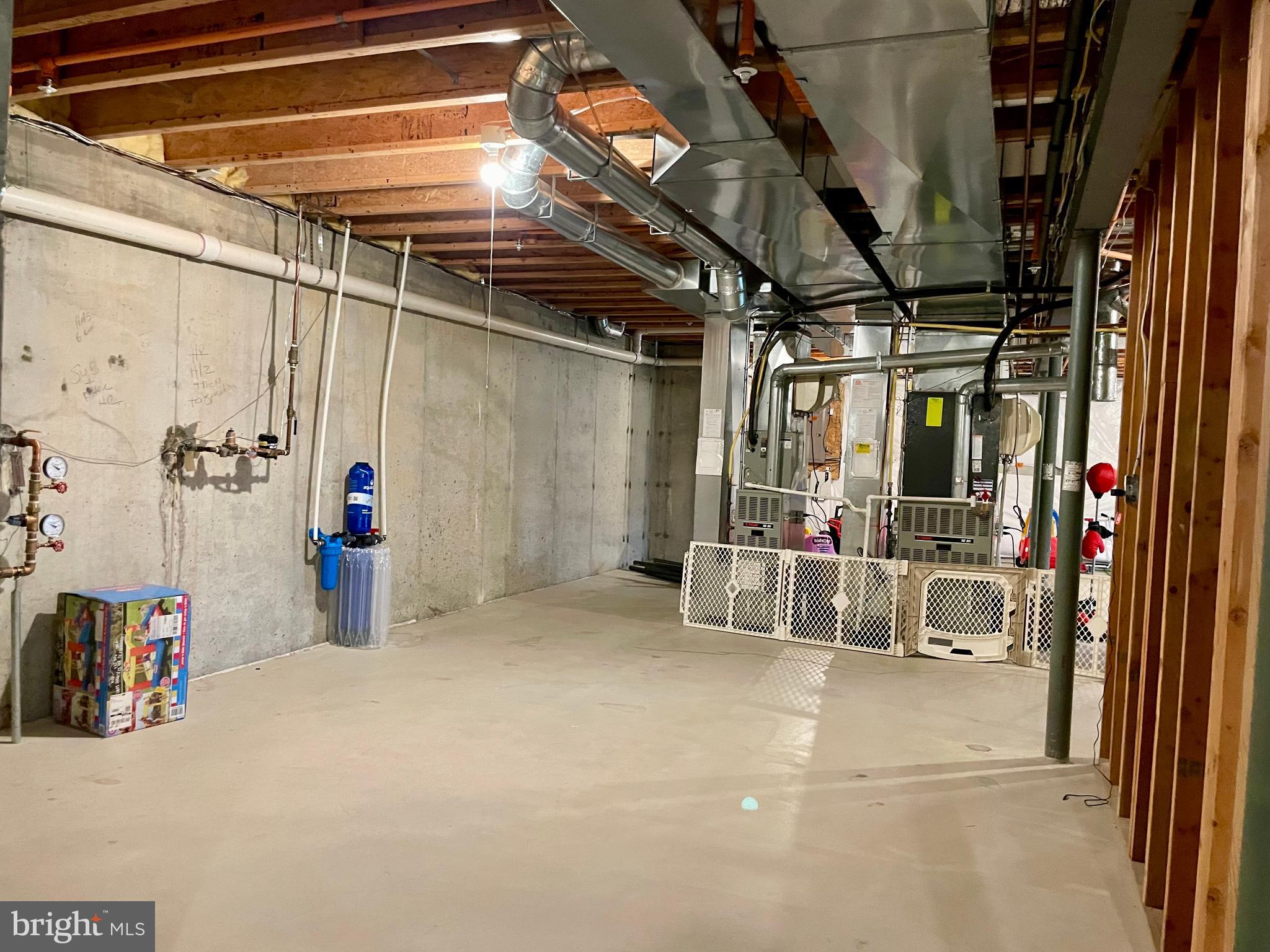 SWEDESFORD CHASE - Residential