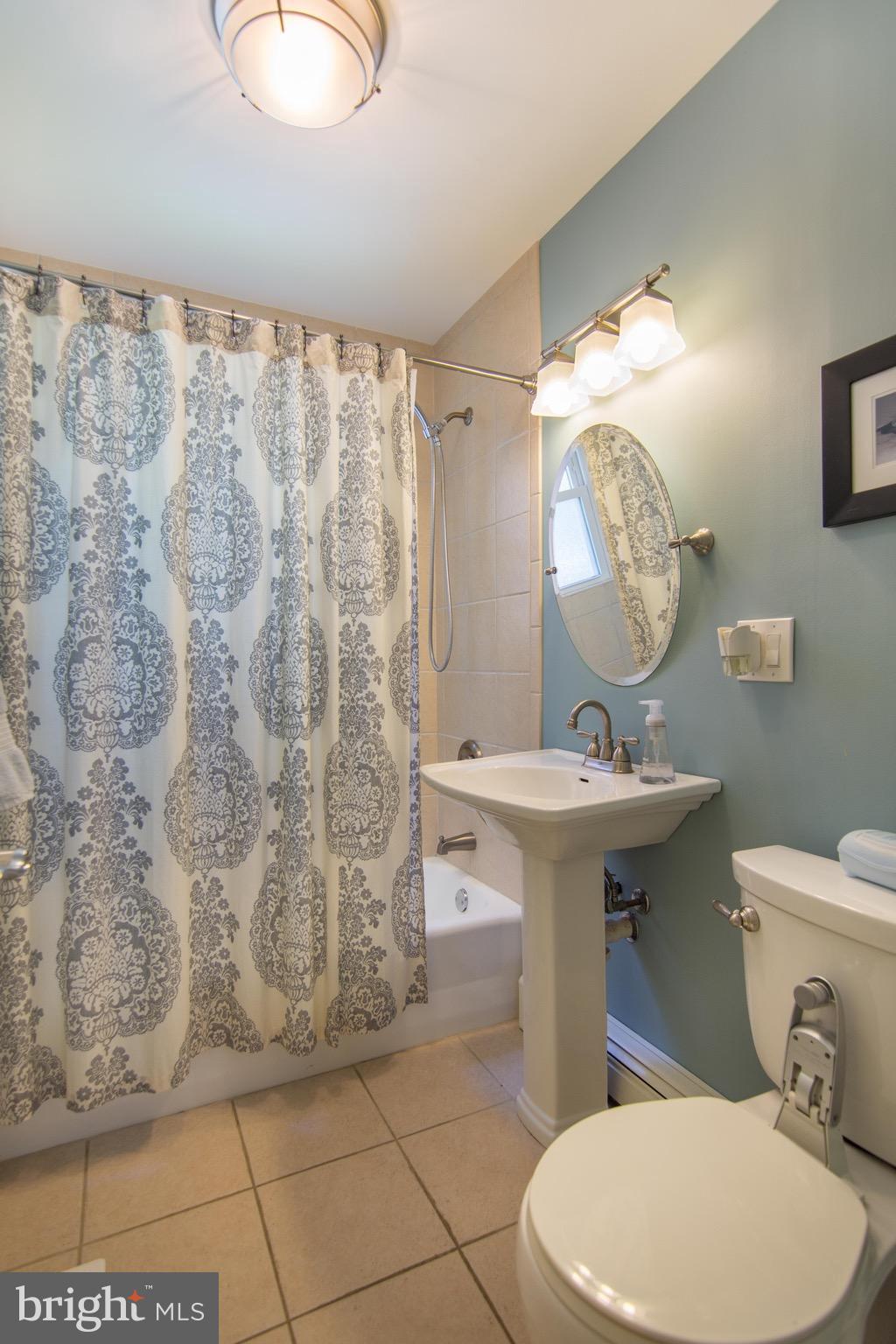 MCGUCKIAN - Residential