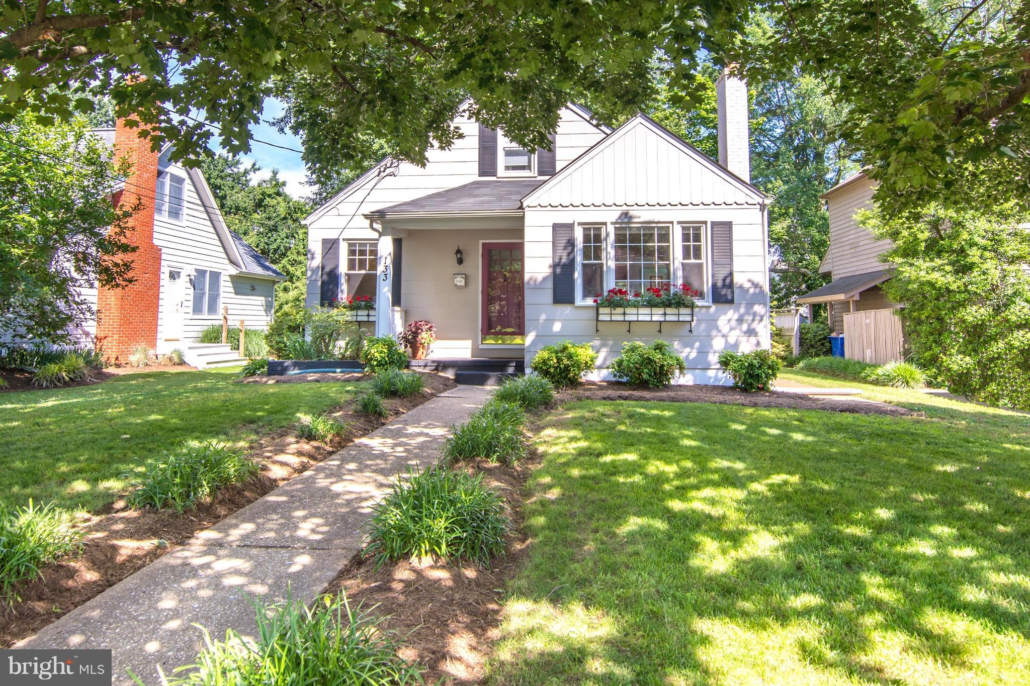 MCGUCKIAN - Residential