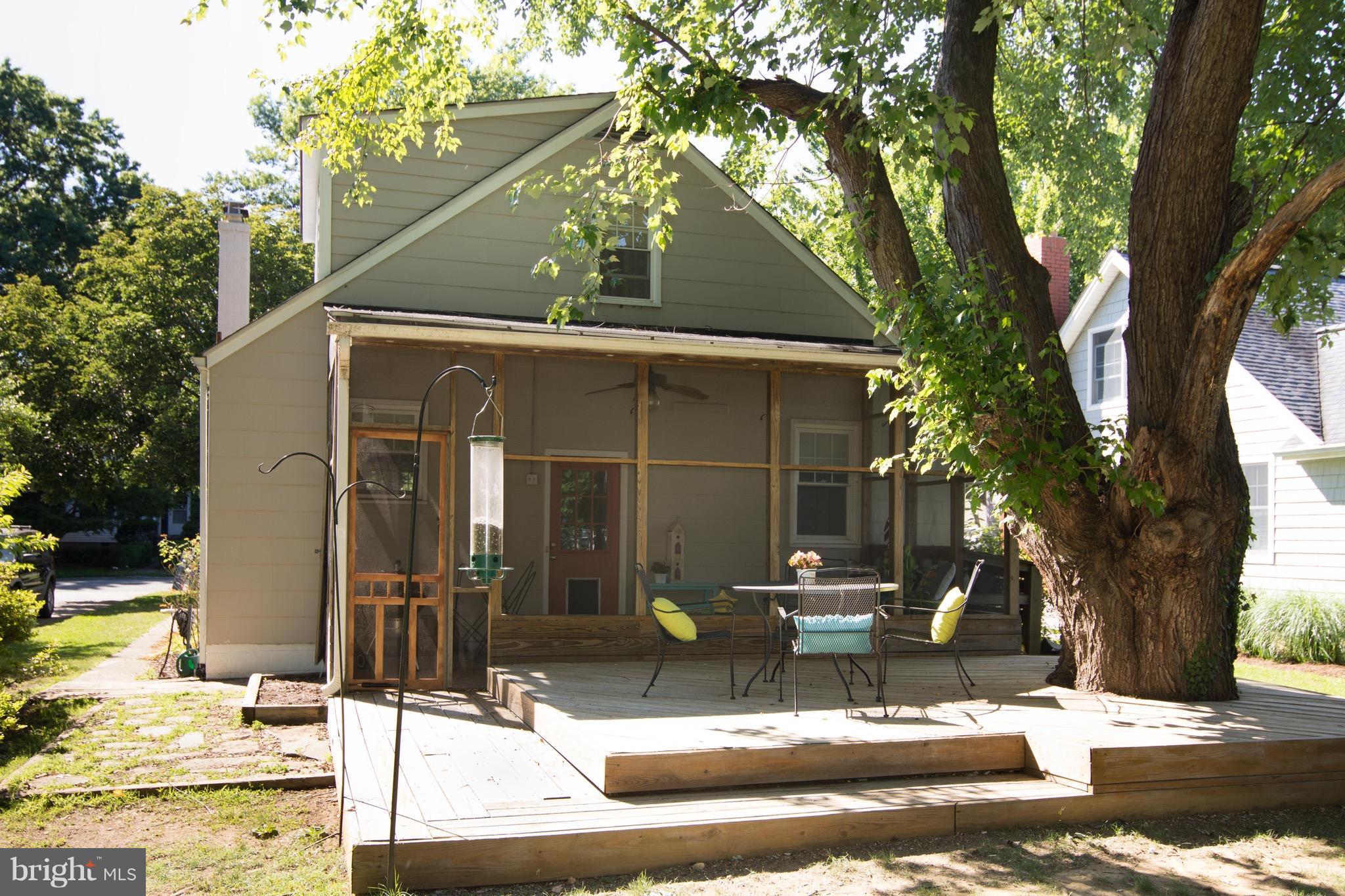 MCGUCKIAN - Residential