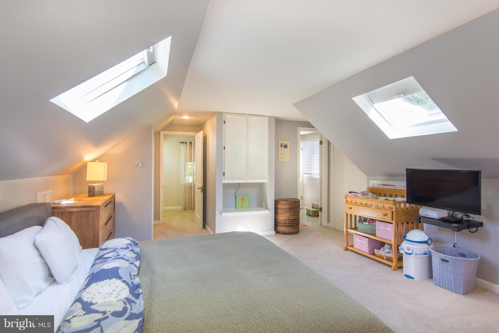 MCGUCKIAN - Residential