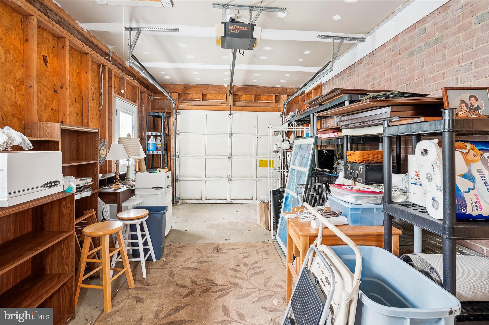 ORANGE HUNT ESTATES - Residential