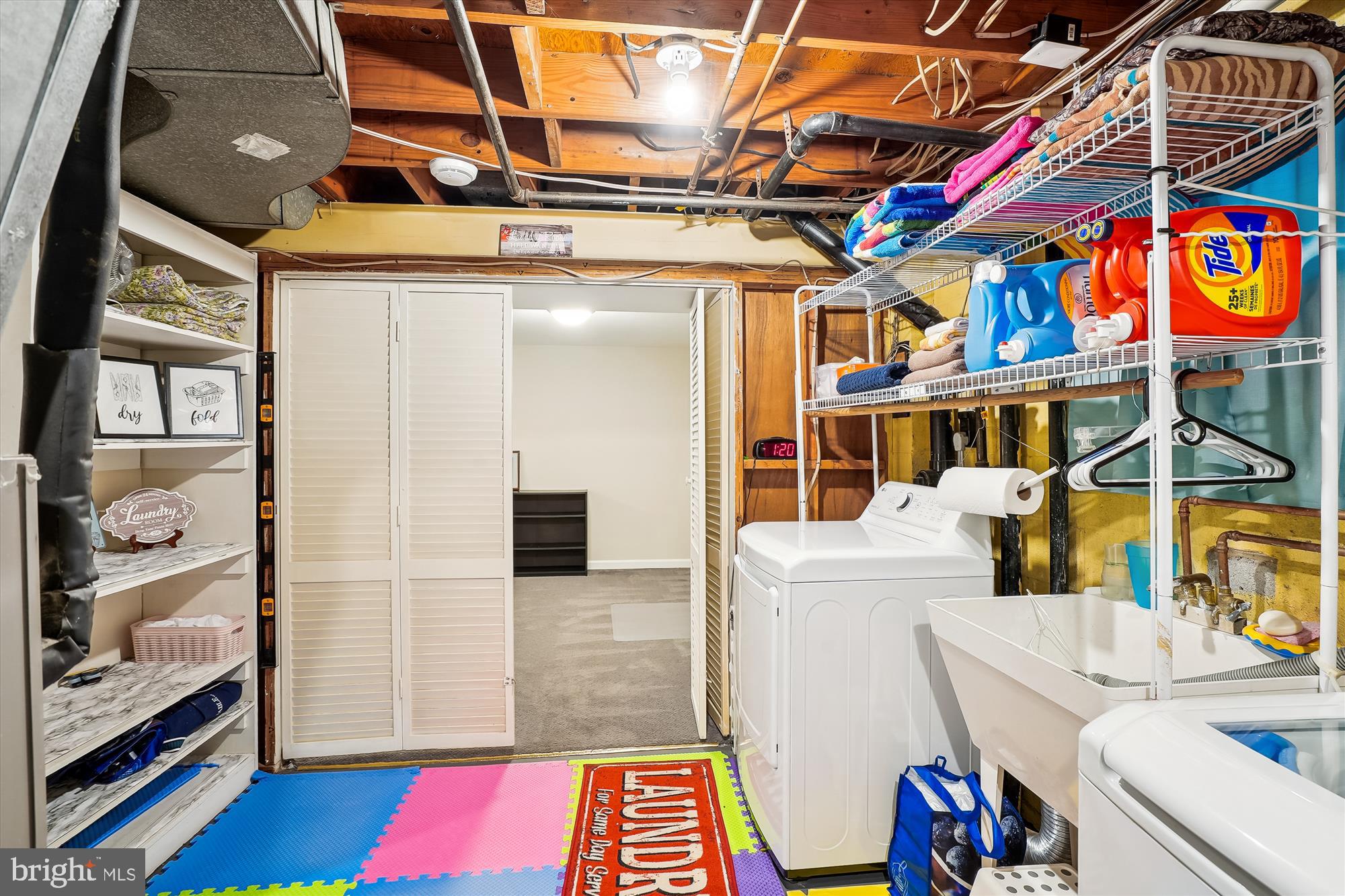 ORANGE HUNT ESTATES - Residential