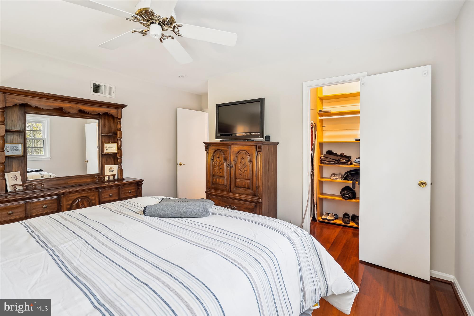 ORANGE HUNT ESTATES - Residential