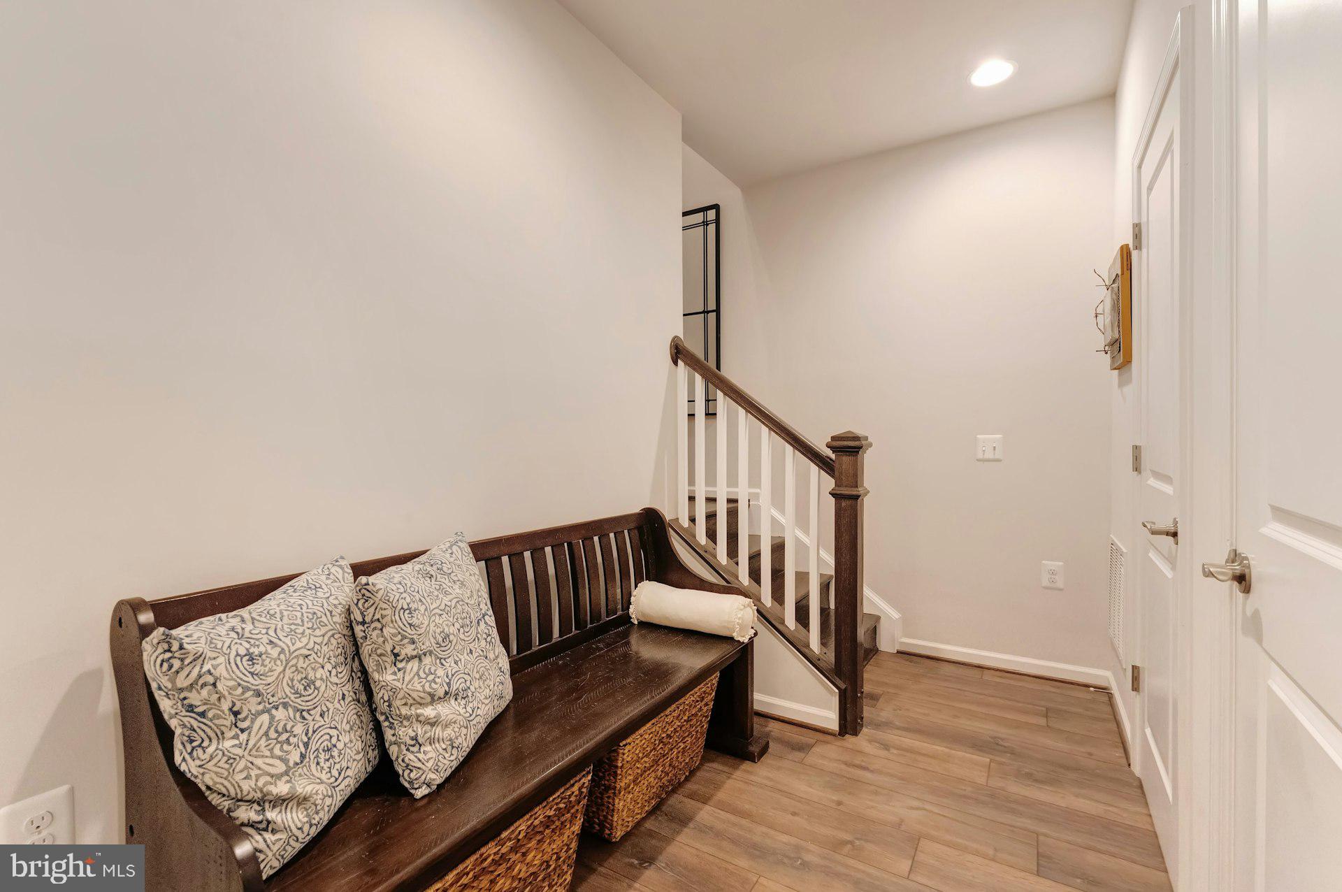 CADENCE AT LANSDOWNE - Residential