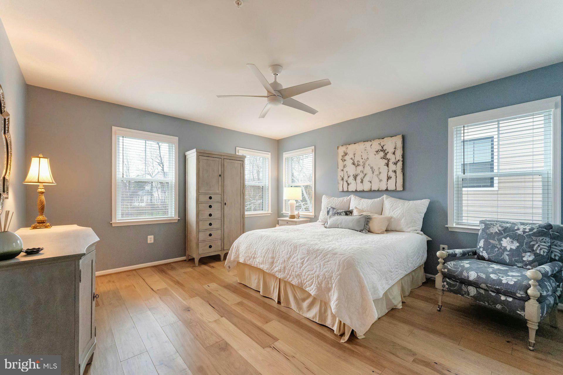 CADENCE AT LANSDOWNE - Residential