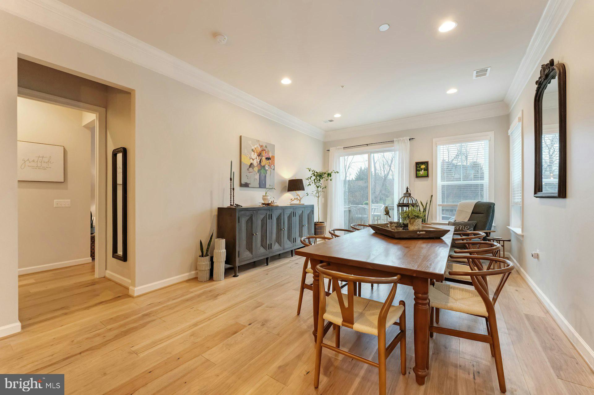 CADENCE AT LANSDOWNE - Residential