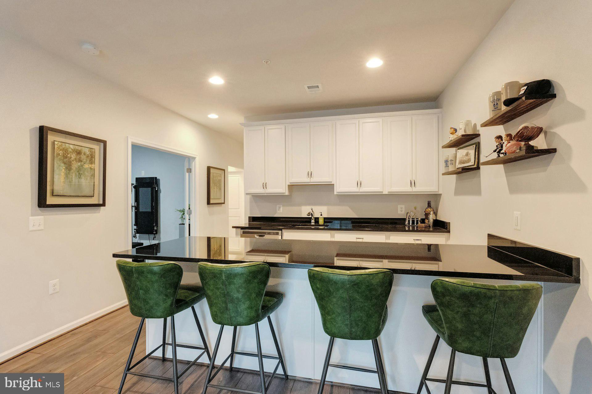 CADENCE AT LANSDOWNE - Residential