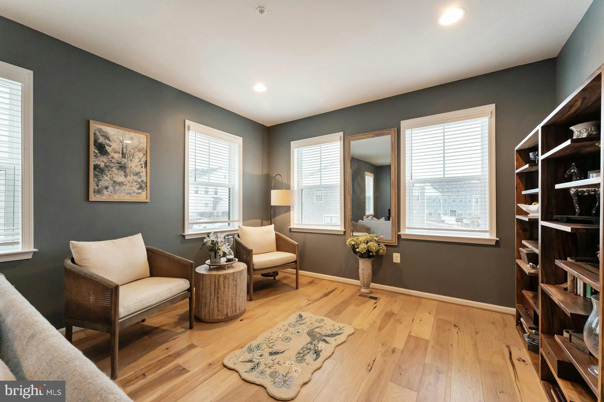 CADENCE AT LANSDOWNE - Residential