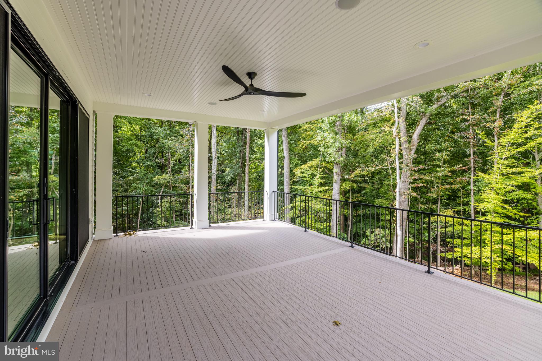 BULL NECK - Residential