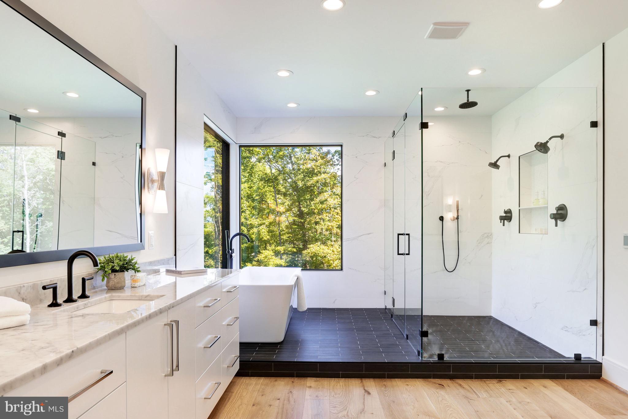 BULL NECK - Residential