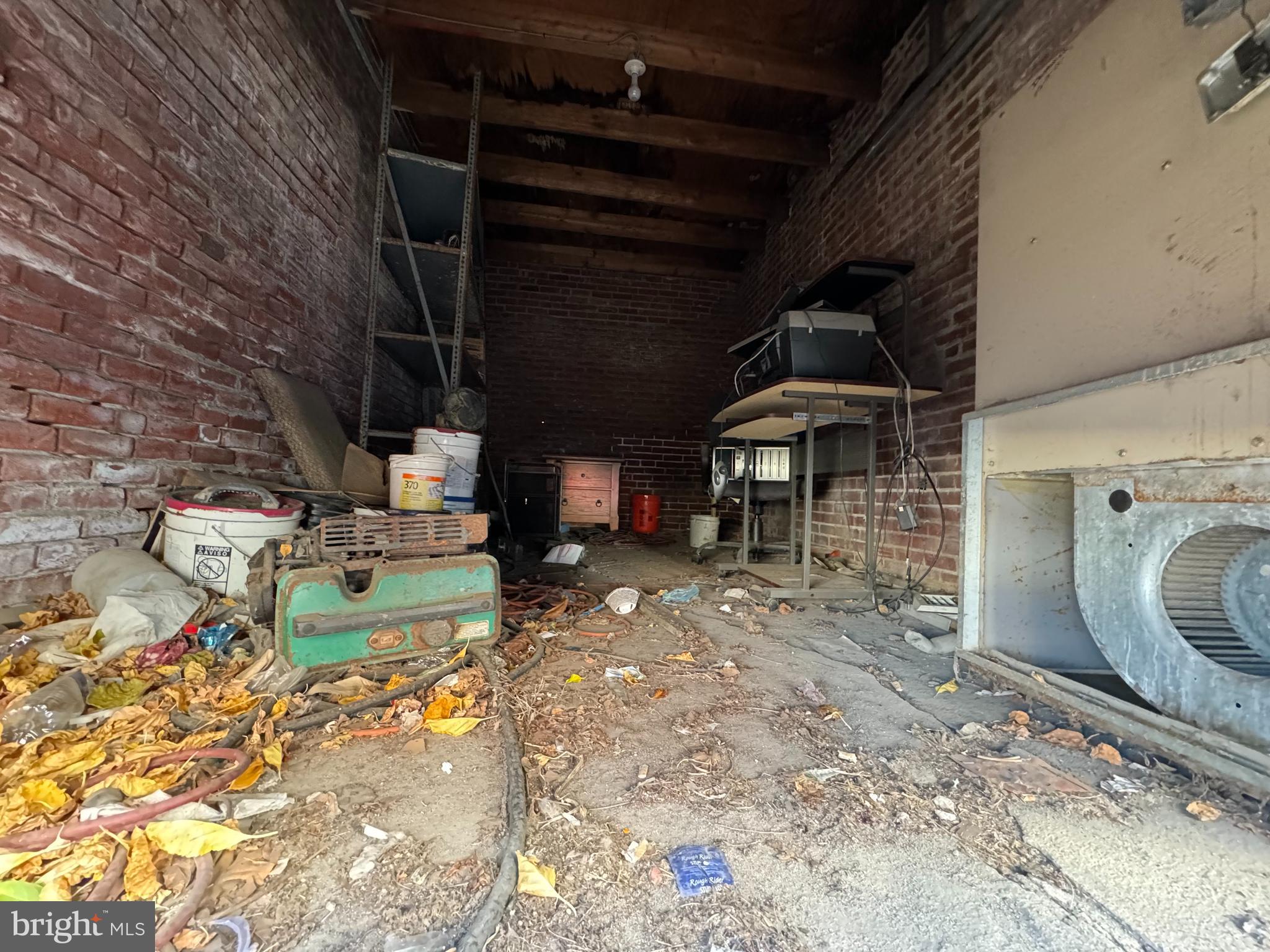 7233 MARSDEN STREET 1