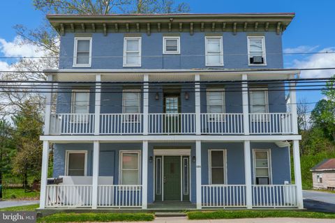 Photo of 229 N Church Street, THURMONT, MD 21788 (MLS # MDFR2079716)