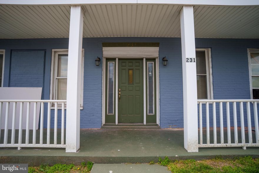 Fantastic multi unit available in Thurmont! Don't miss out on this cash flowing turnkey property. More details to follow!
