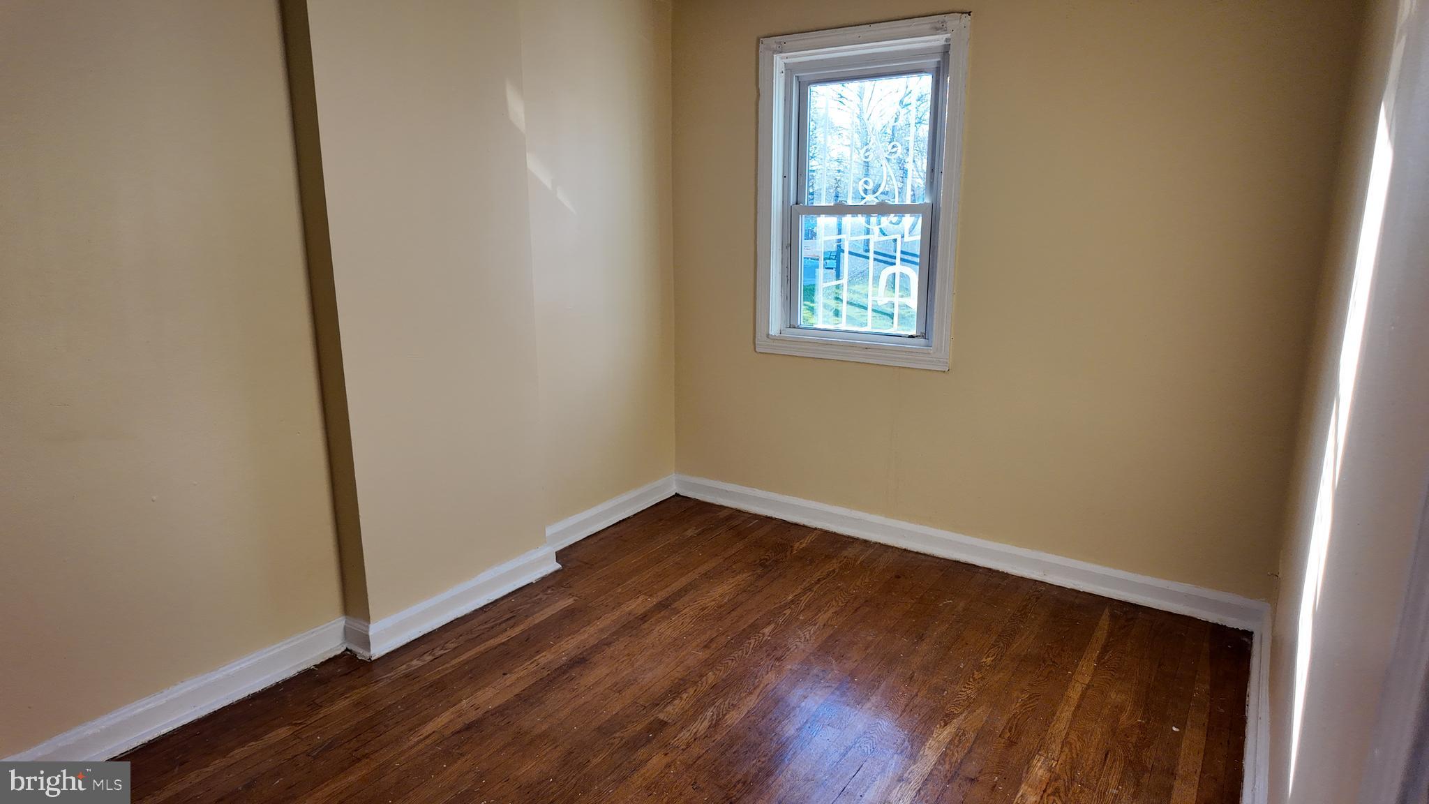 HIGHLAND GARDENS - Residential