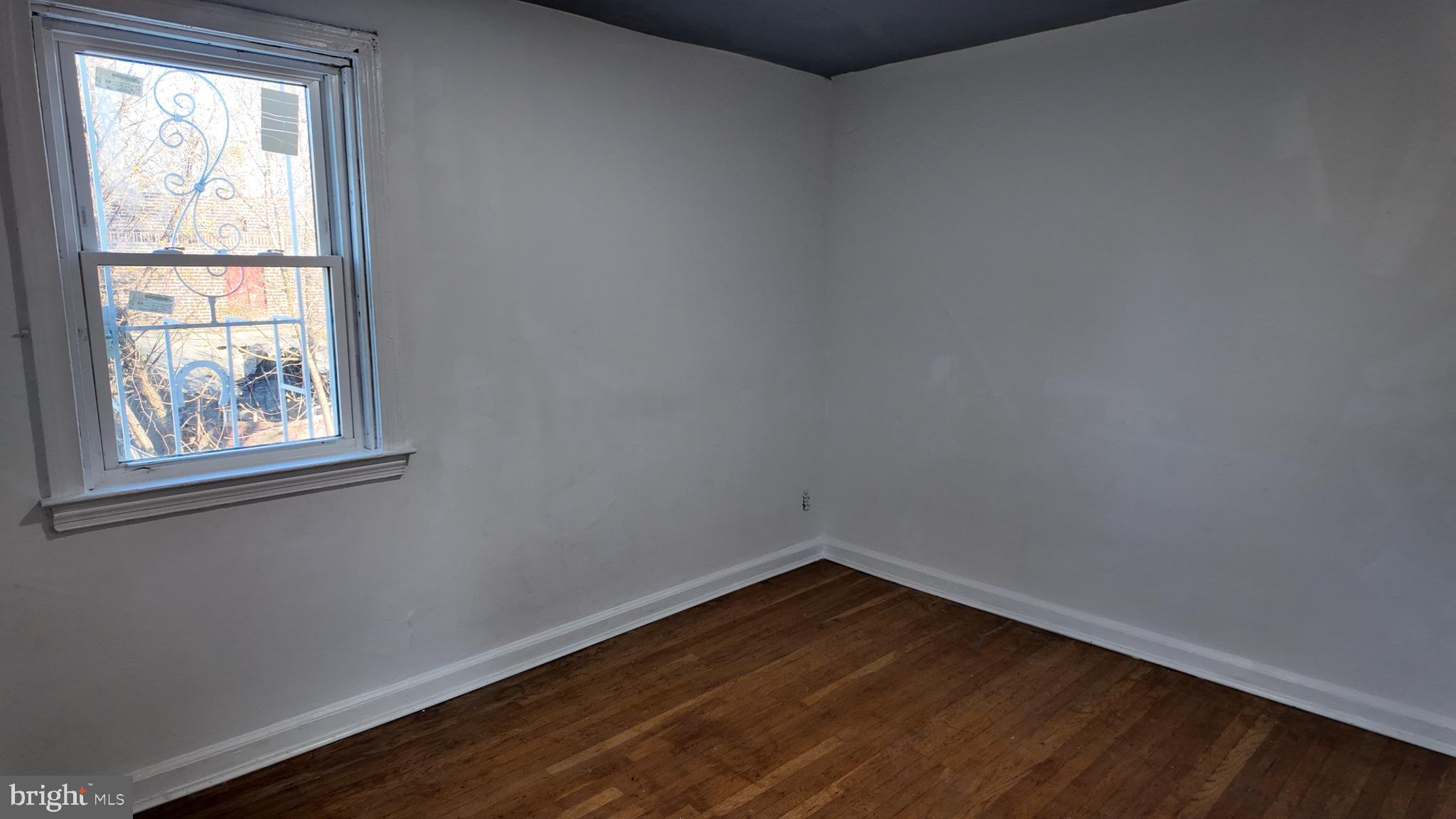 HIGHLAND GARDENS - Residential