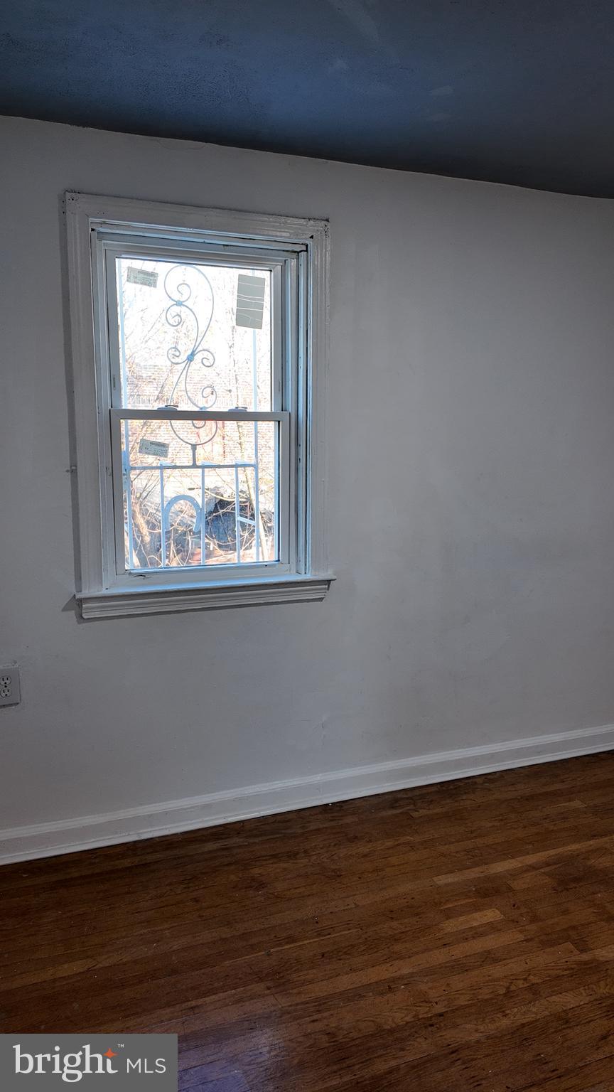 HIGHLAND GARDENS - Residential