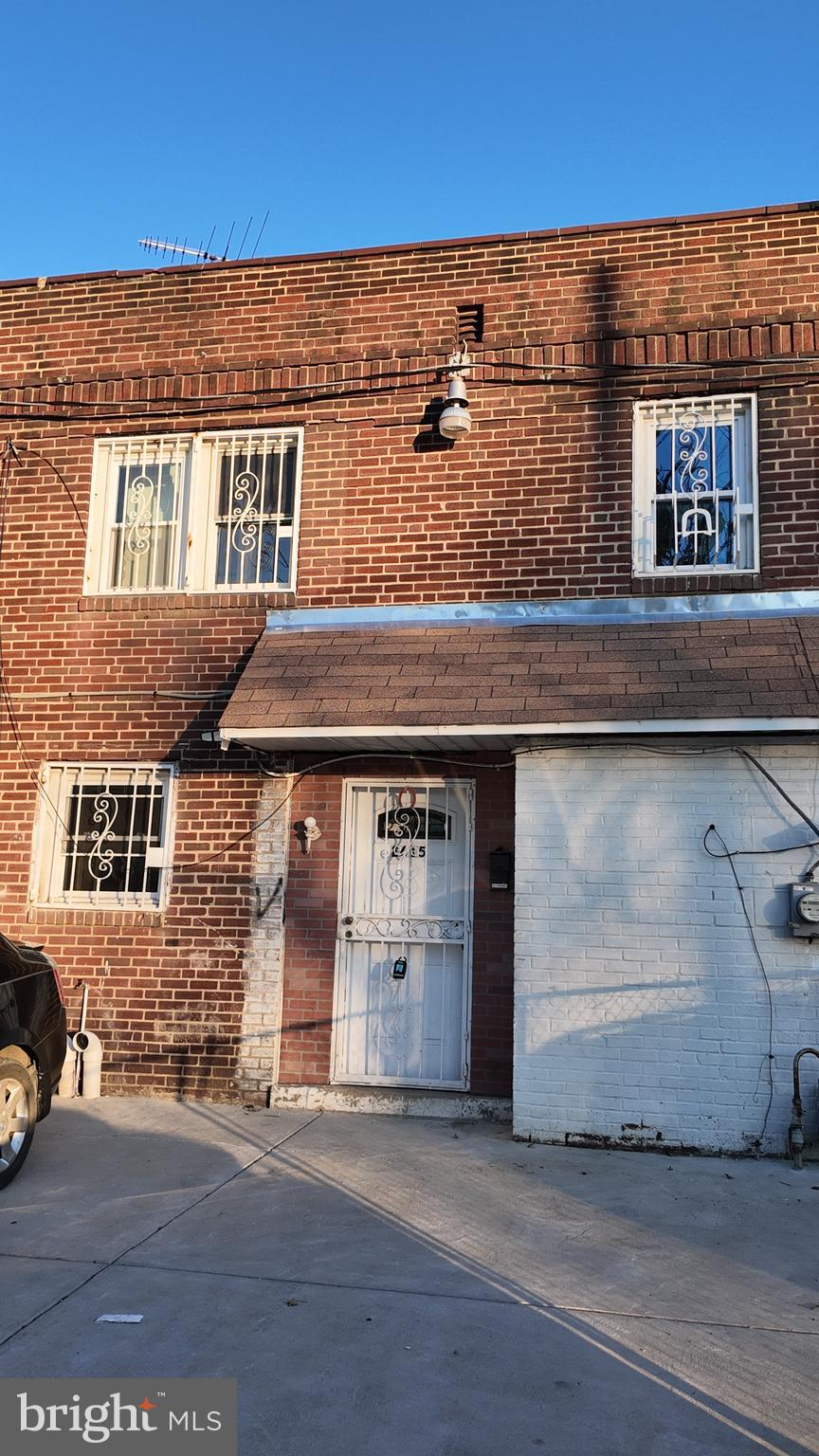 HIGHLAND GARDENS - Residential