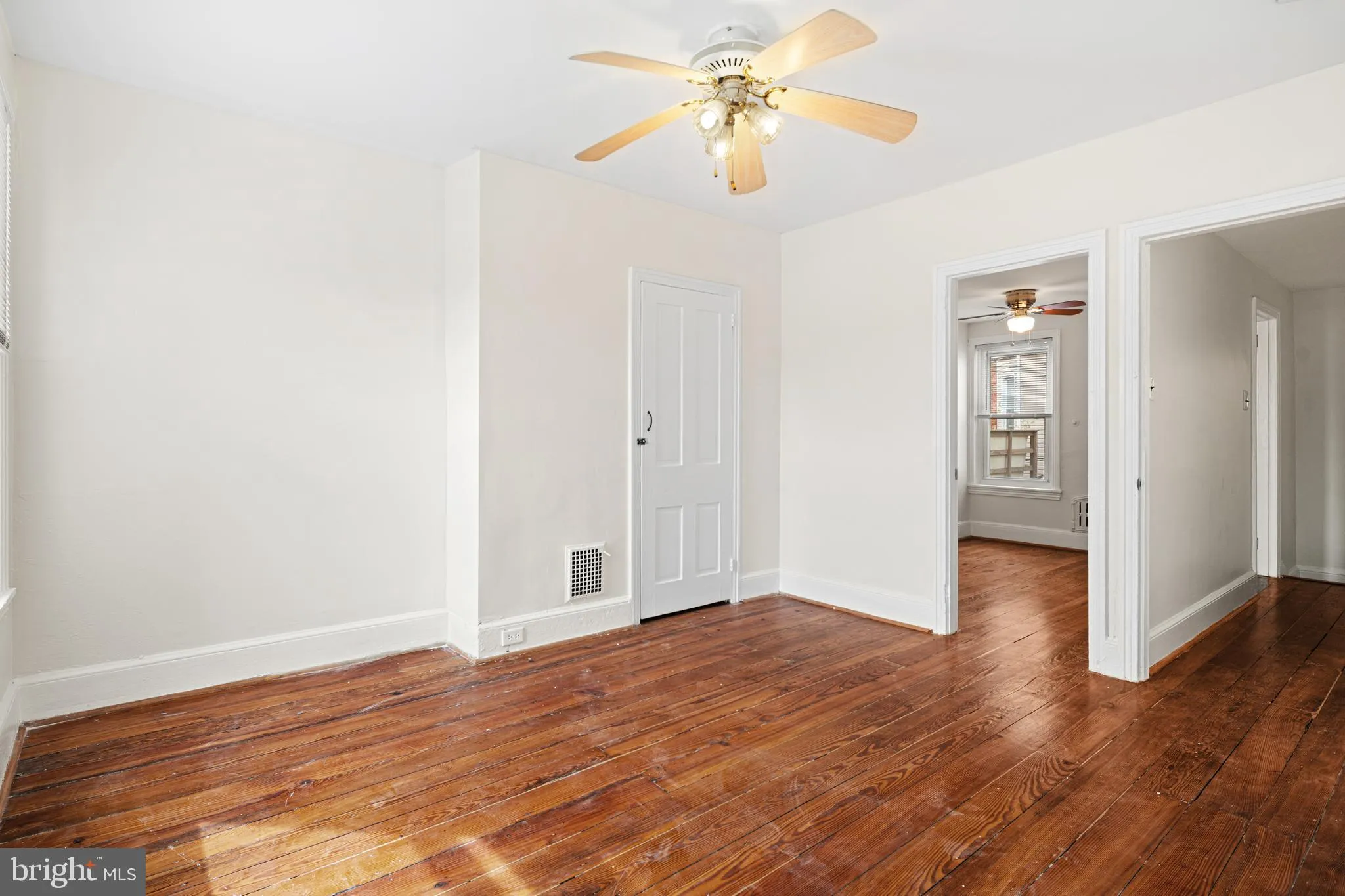Philadelphia, Pennsylvania 19130, United States, 2 Bedrooms Bedrooms, ,1 BathroomBathrooms,Residential,Active,216554