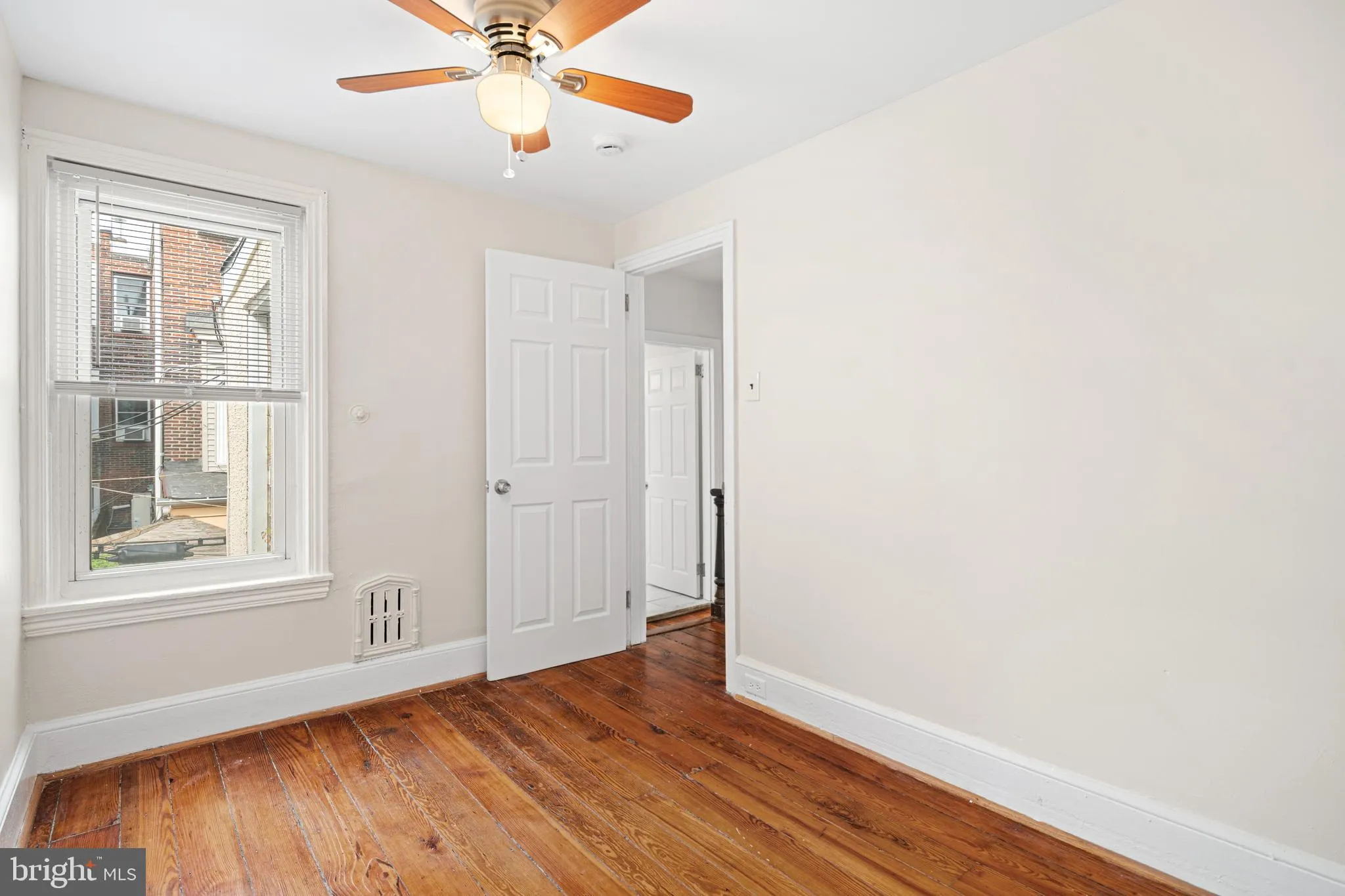 Philadelphia, Pennsylvania 19130, United States, 2 Bedrooms Bedrooms, ,1 BathroomBathrooms,Residential,Active,216554