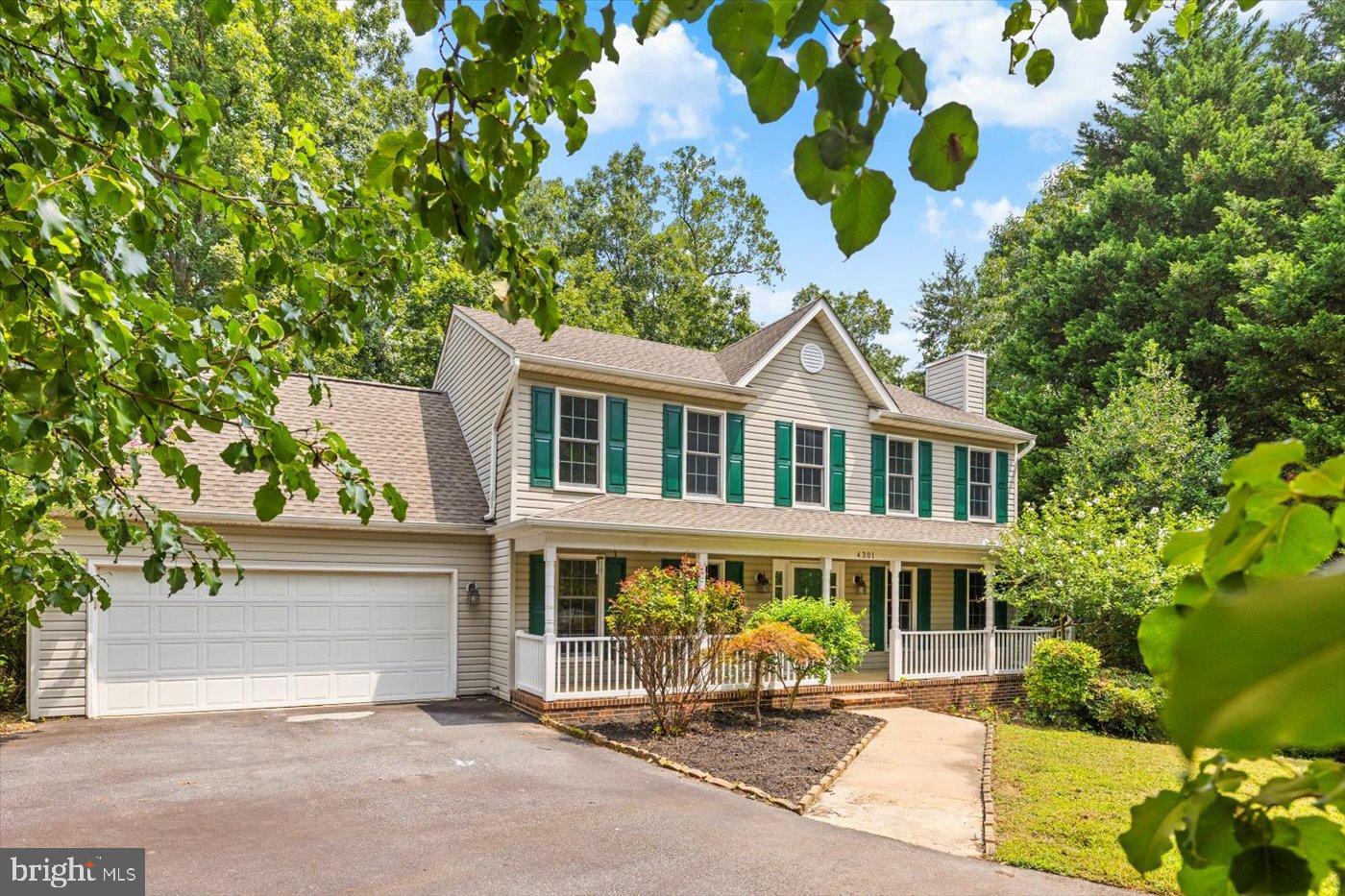 4301 MURVEN PARK LANE