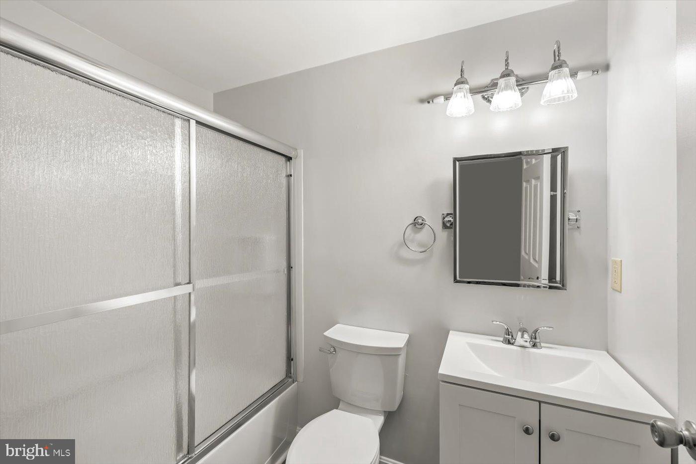 LEE'S HILL GRANDSTAFF NO - Residential