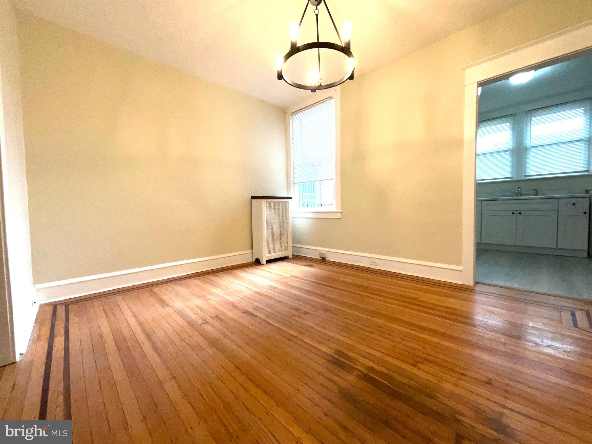 OLNEY (EAST) - Residential