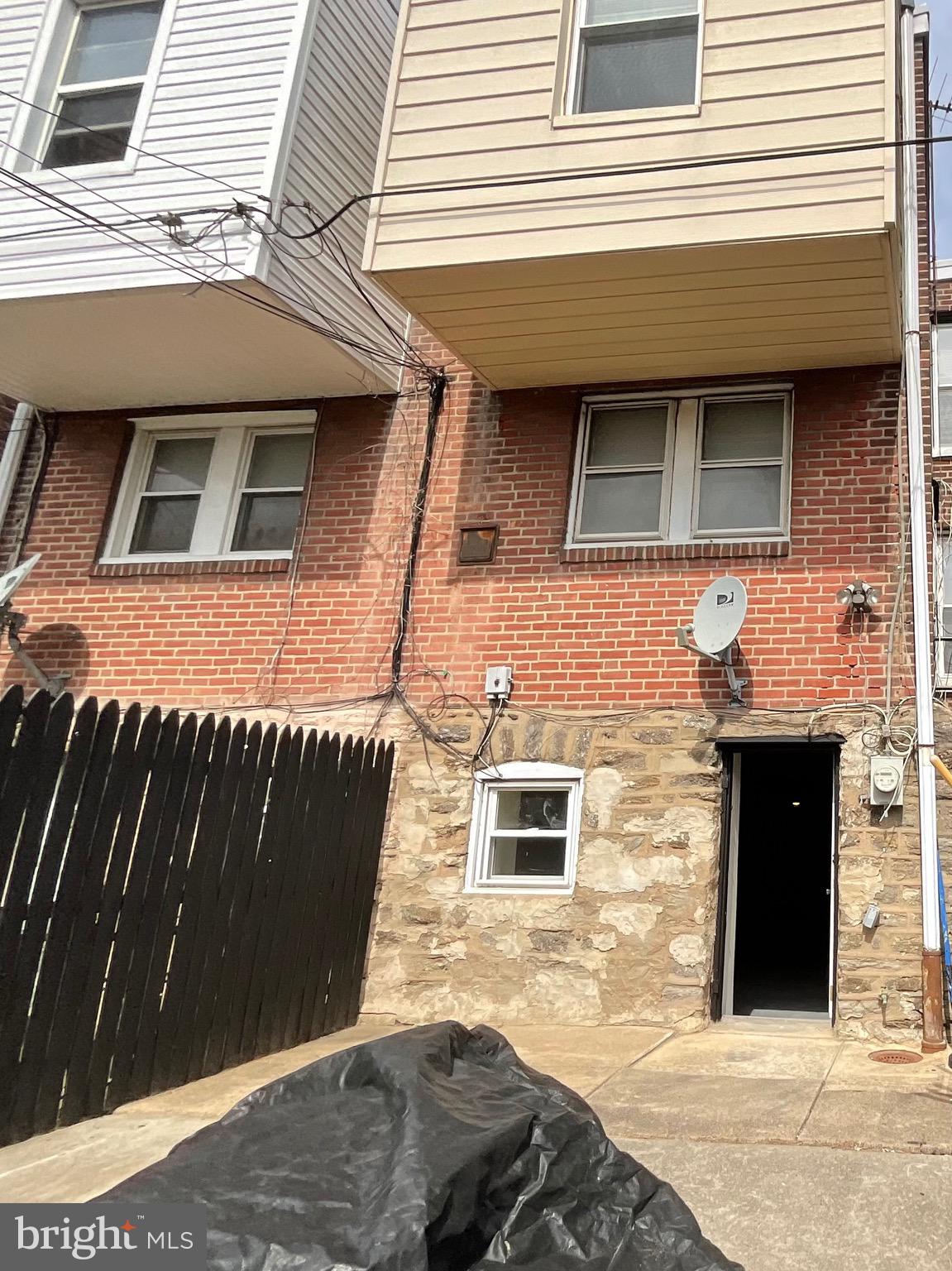 OLNEY (EAST) - Residential