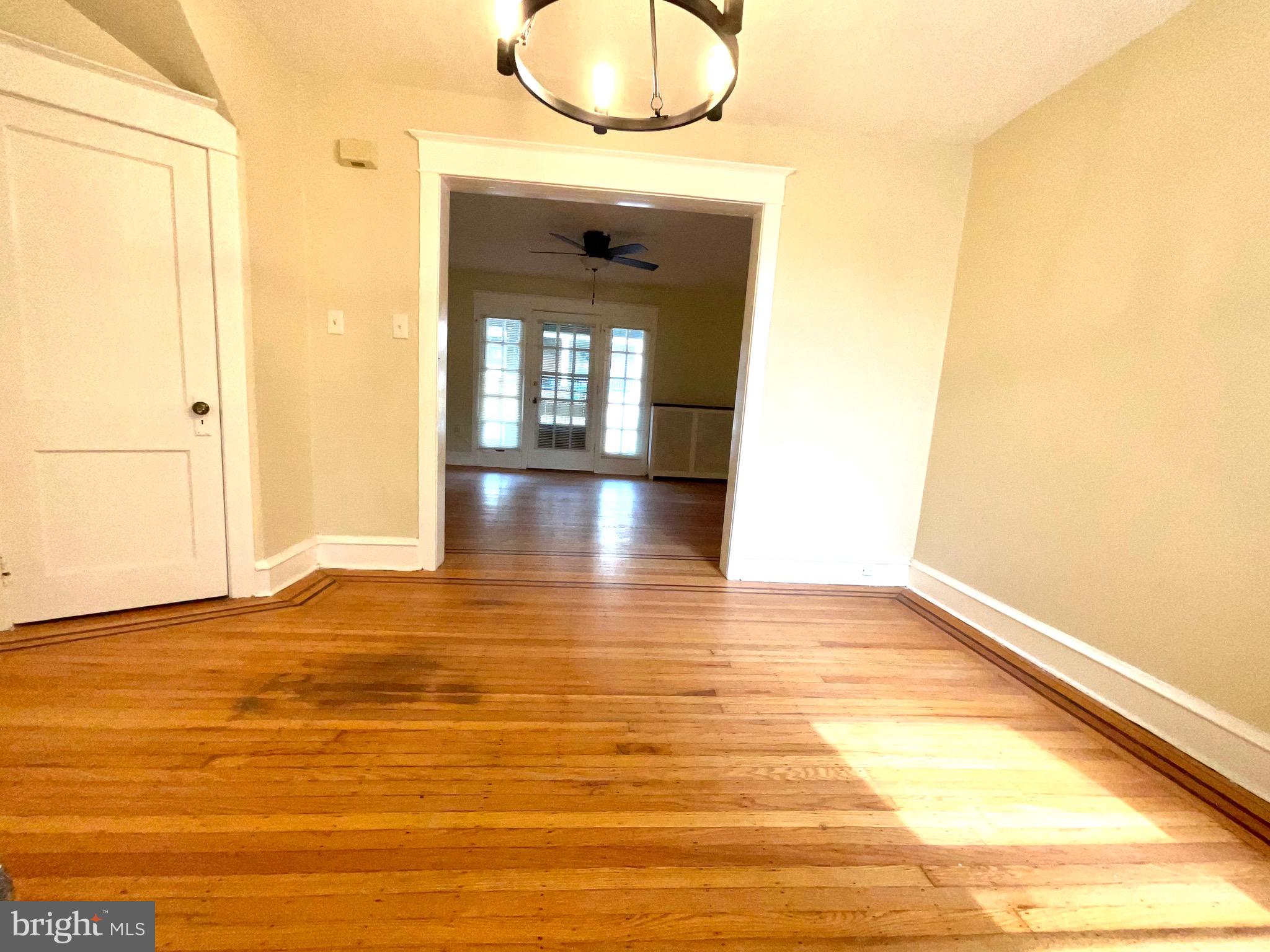 OLNEY (EAST) - Residential