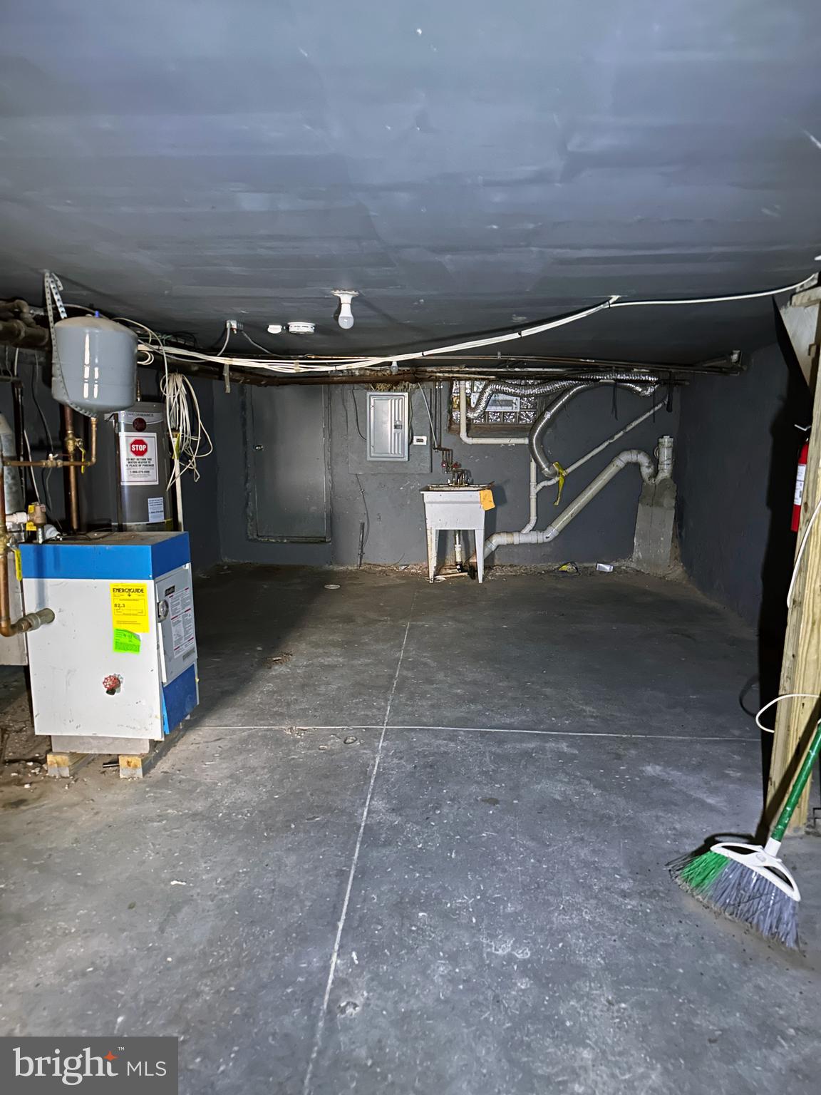 GERMANTOWN (EAST) - Residential Lease