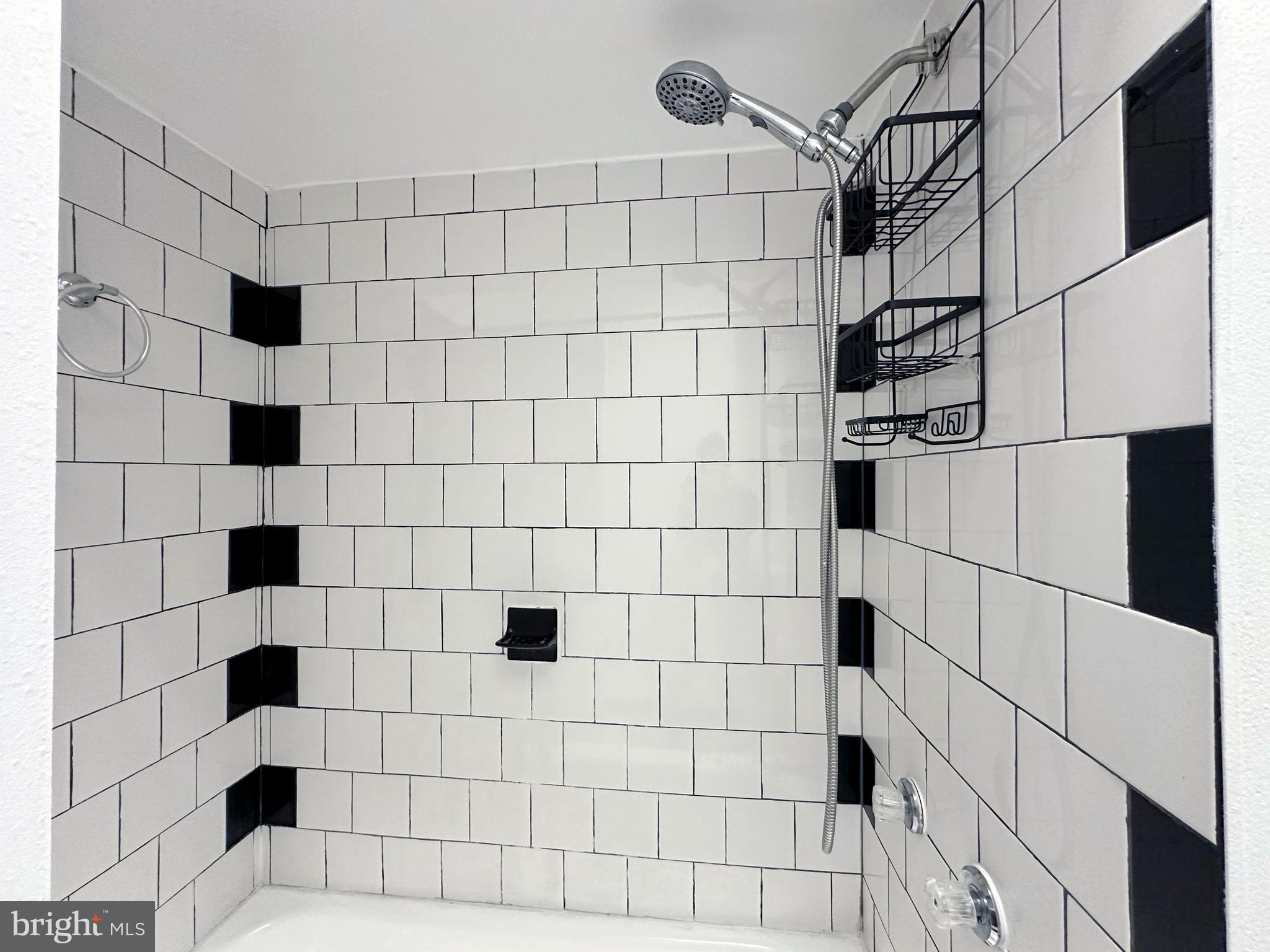 GERMANTOWN (EAST) - Residential Lease