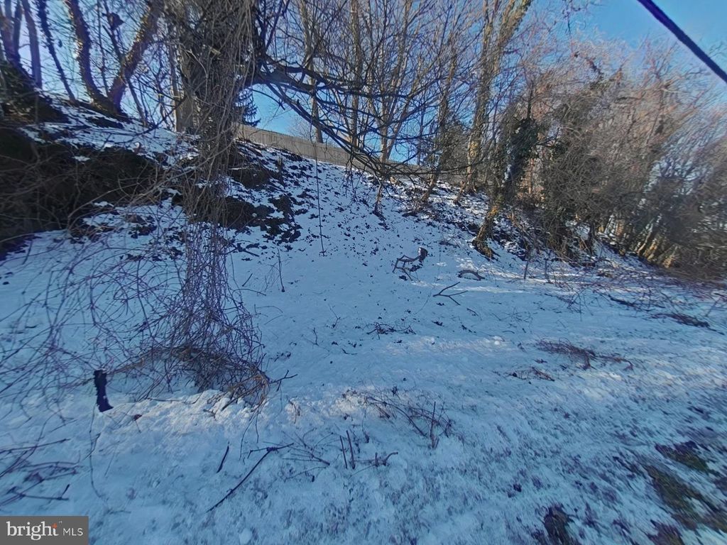 Photo of 1950 West Chester Pike, HAVERTOWN, PA 19083 (MLS # PADE2098308)