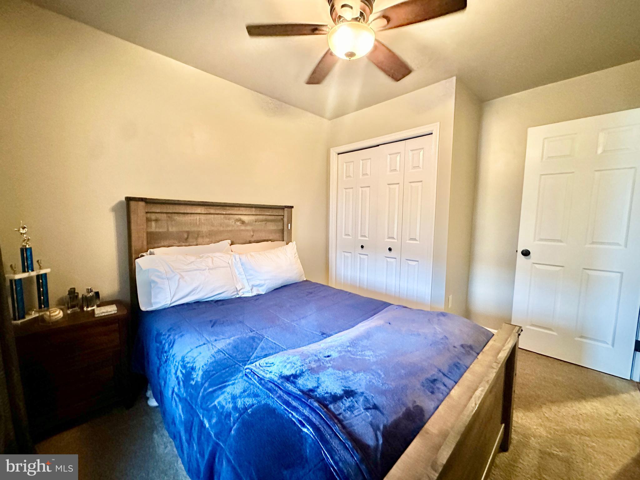 TWIN CREEKS - Residential