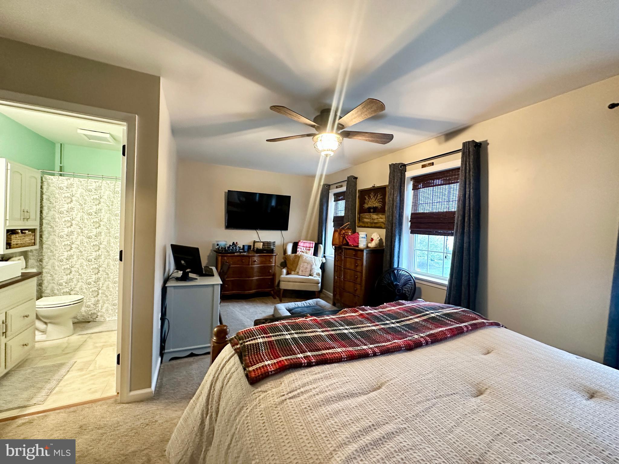 TWIN CREEKS - Residential