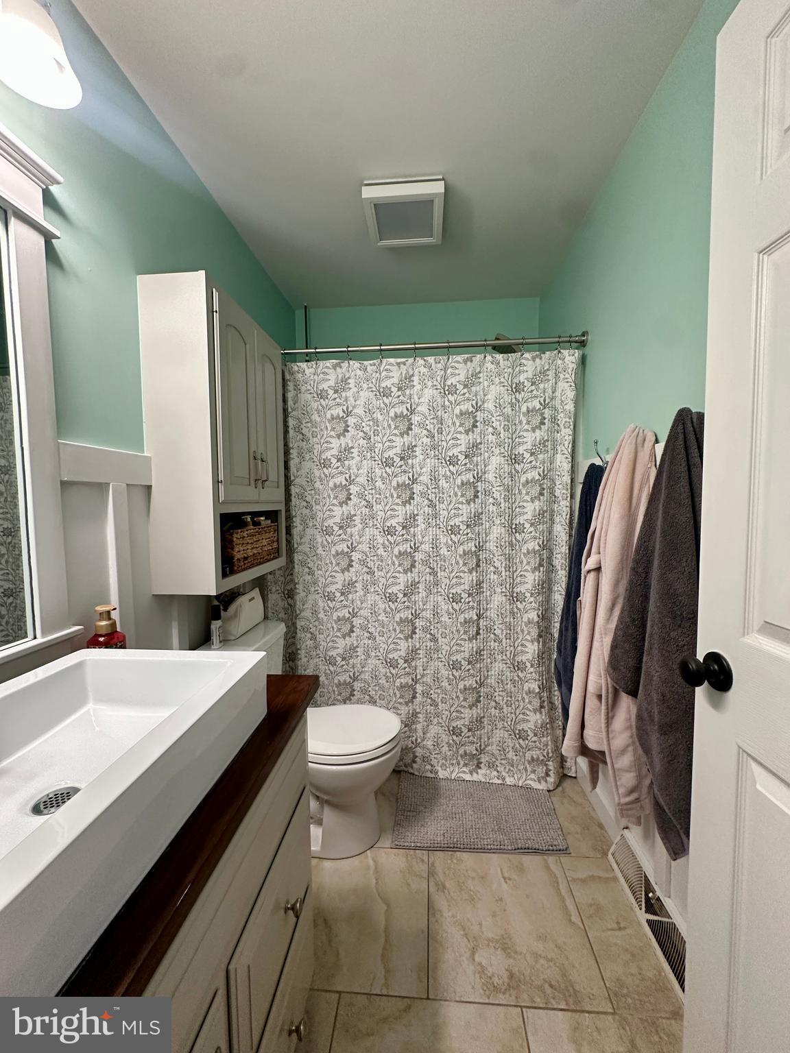TWIN CREEKS - Residential