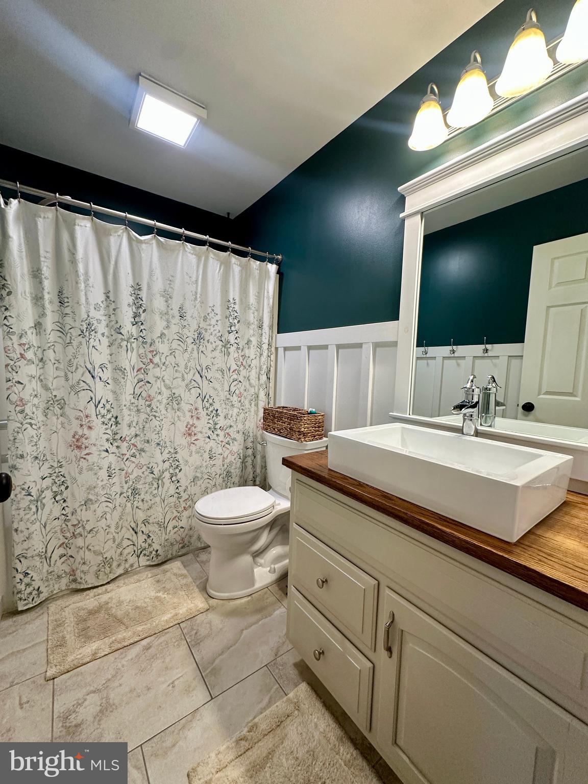 TWIN CREEKS - Residential