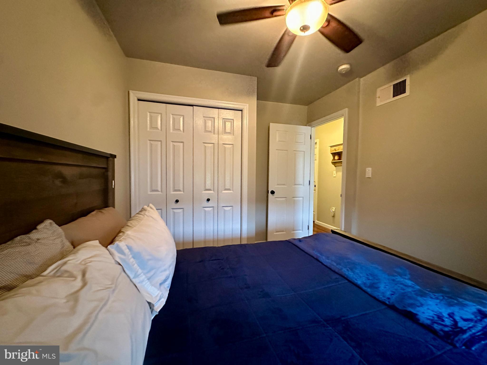 TWIN CREEKS - Residential
