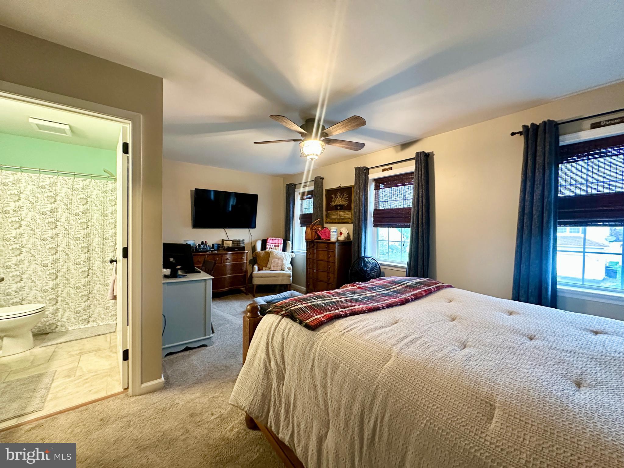 TWIN CREEKS - Residential