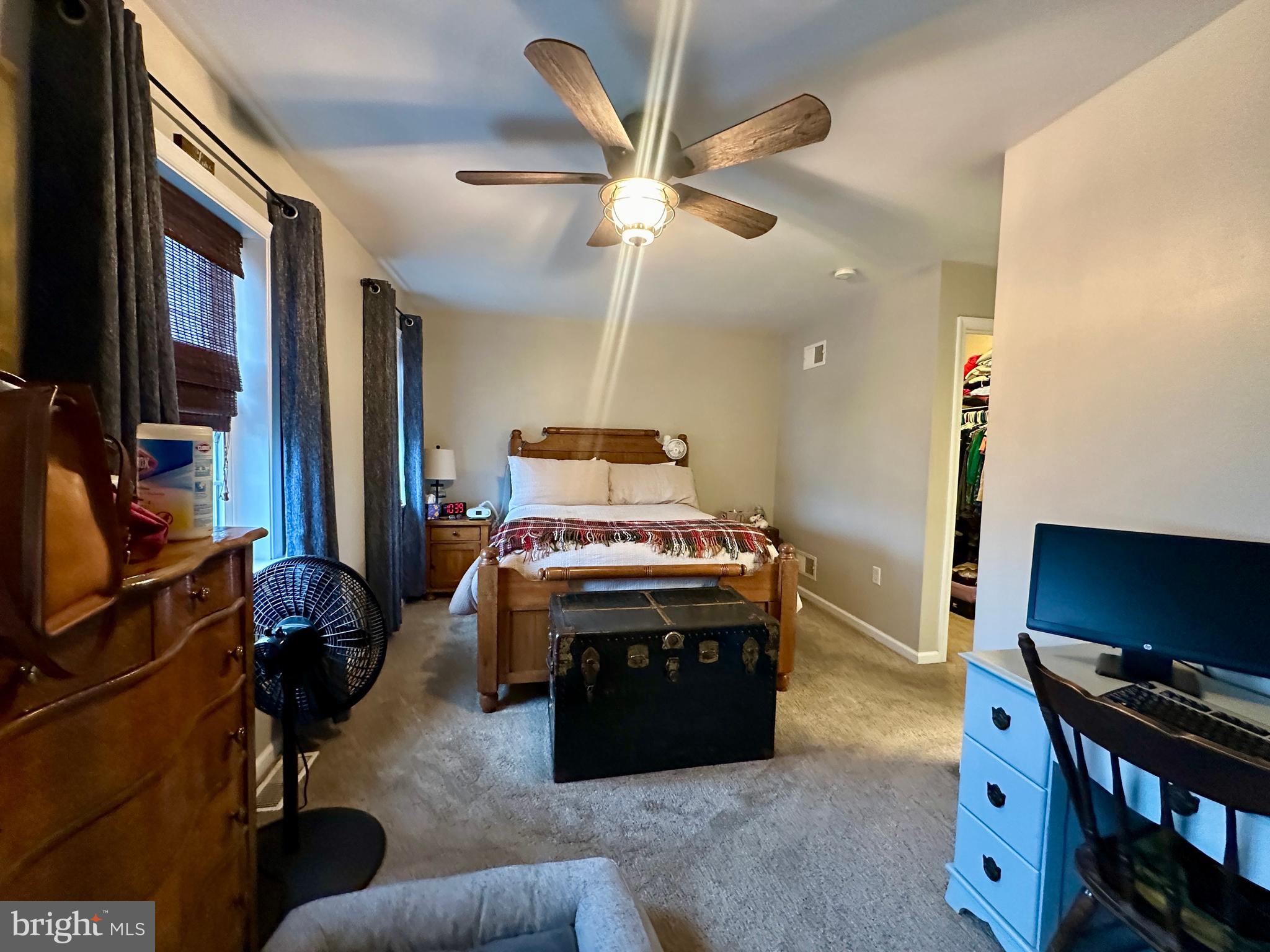 TWIN CREEKS - Residential