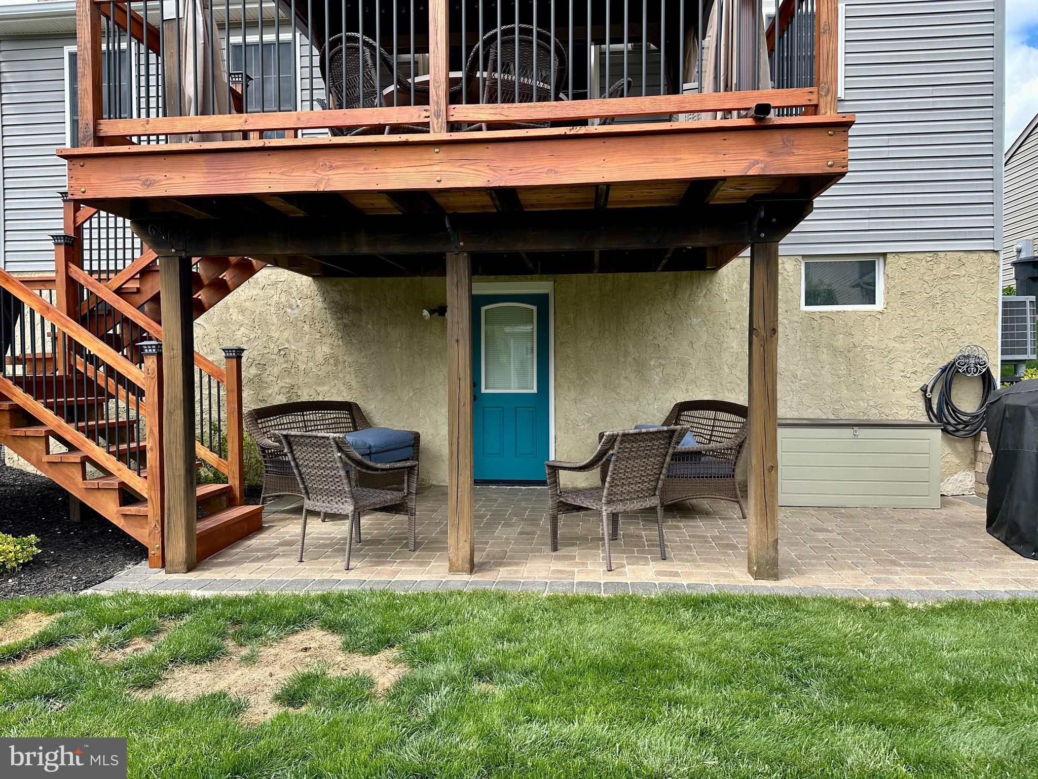 TWIN CREEKS - Residential