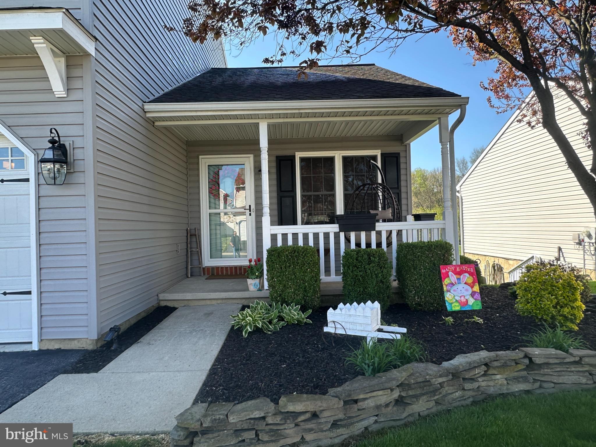 123 TWIN CREEKS DRIVE