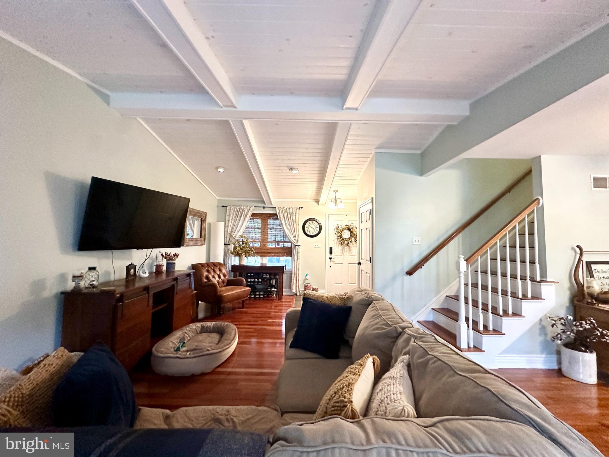 TWIN CREEKS - Residential