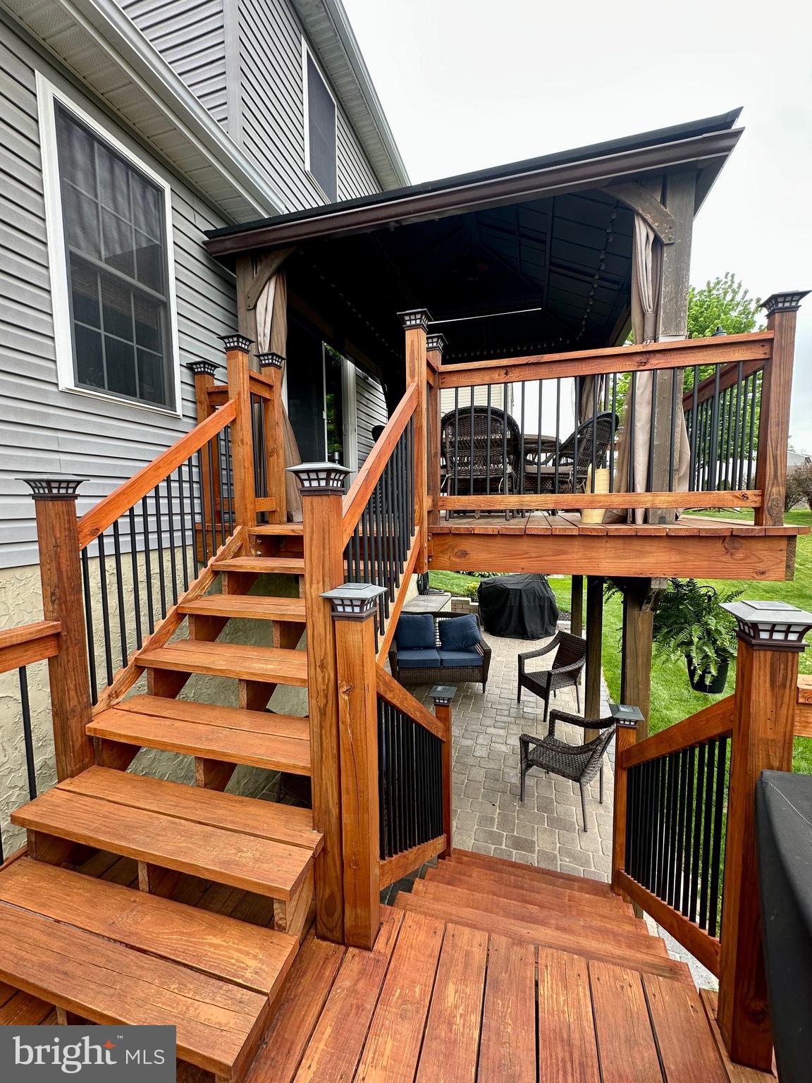 TWIN CREEKS - Residential