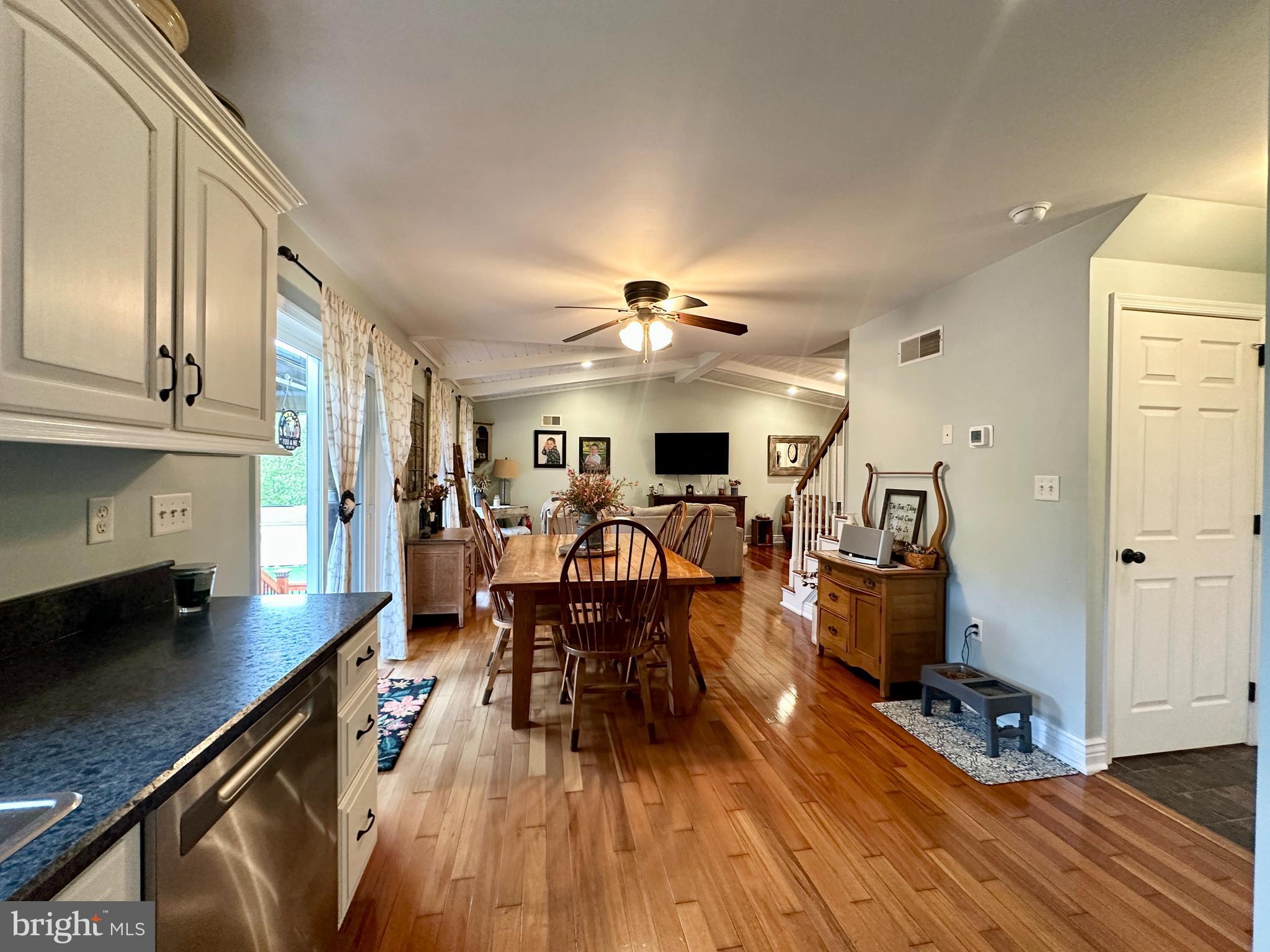 TWIN CREEKS - Residential