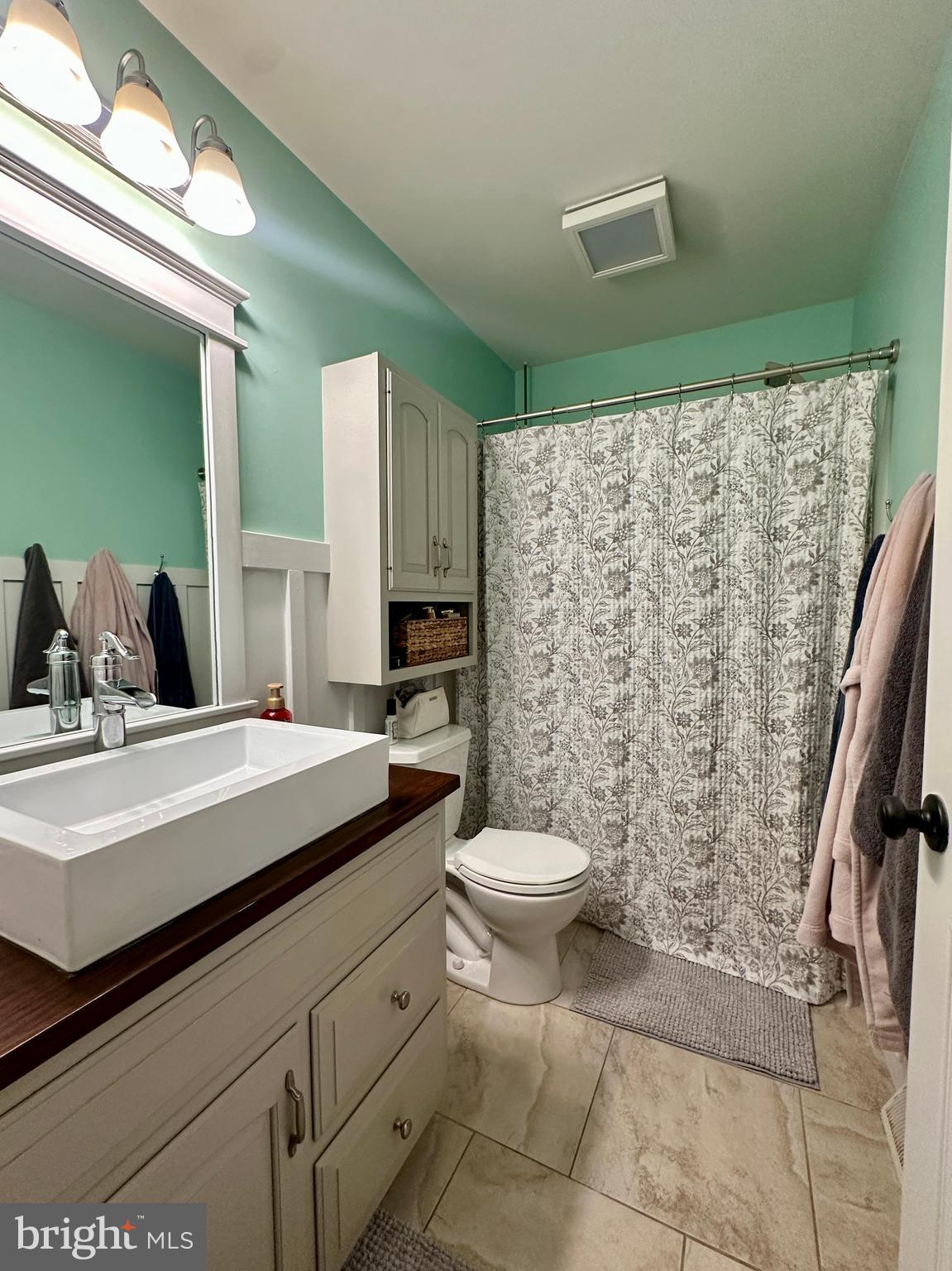 TWIN CREEKS - Residential