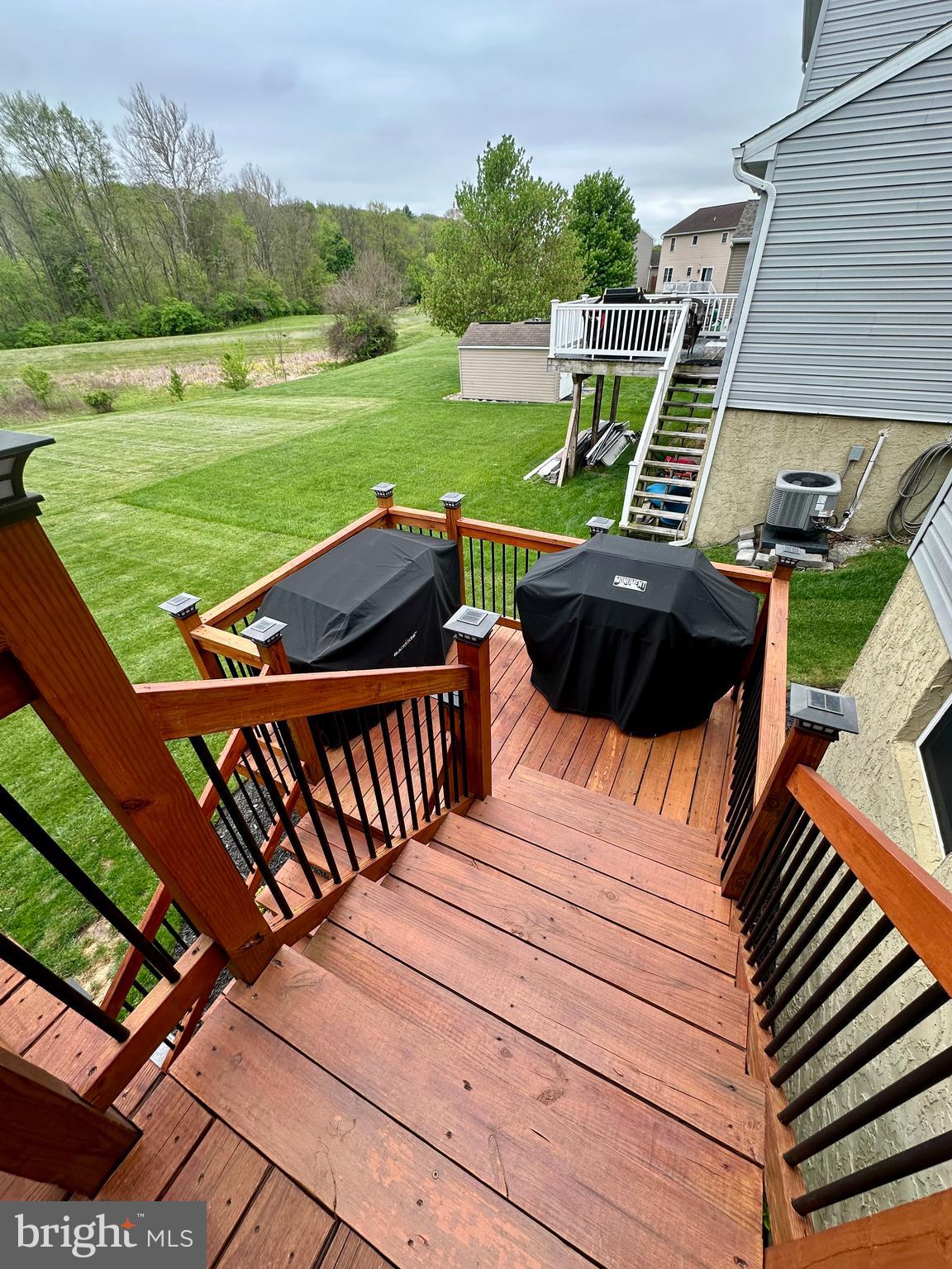 TWIN CREEKS - Residential