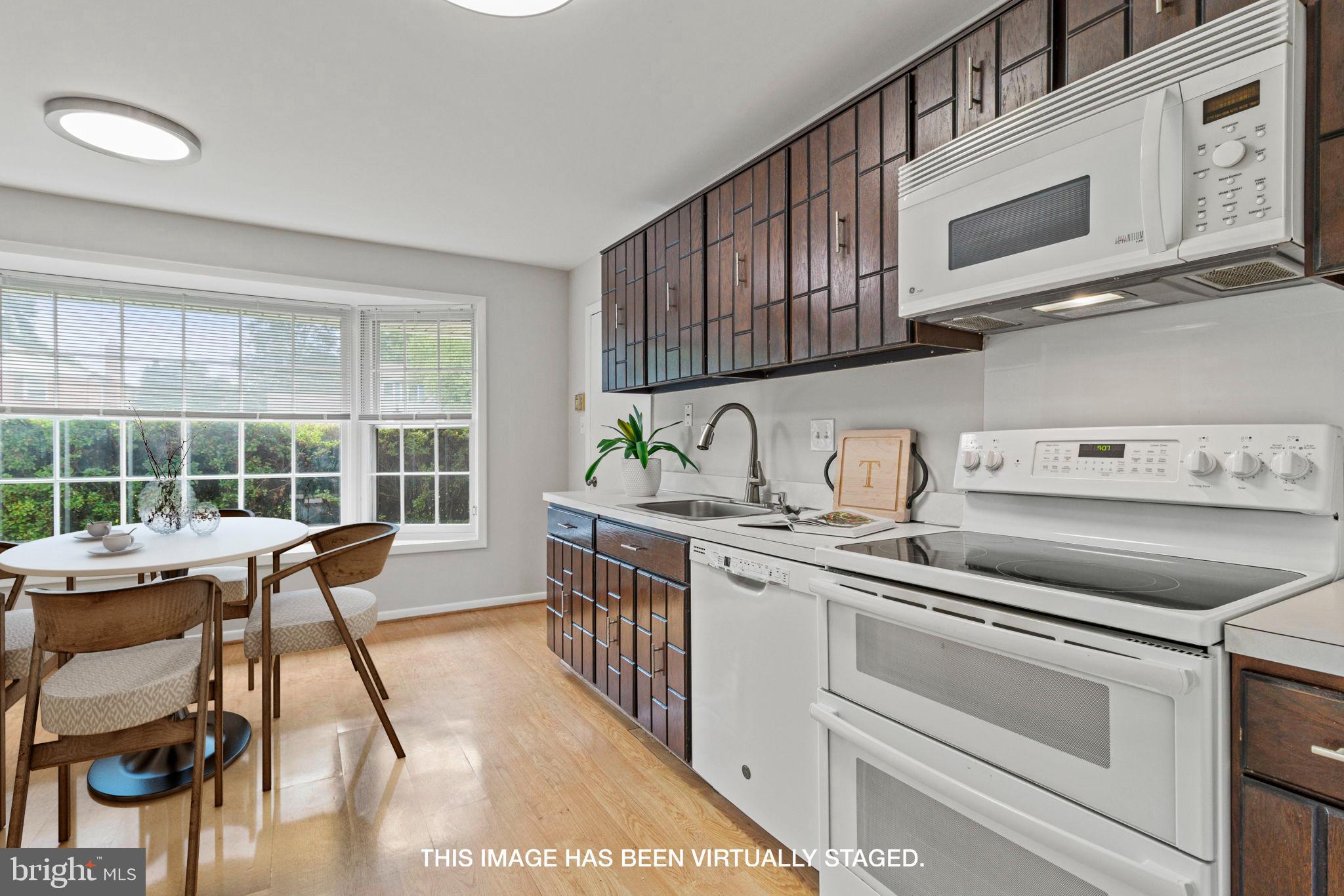 STONEGATE - Residential