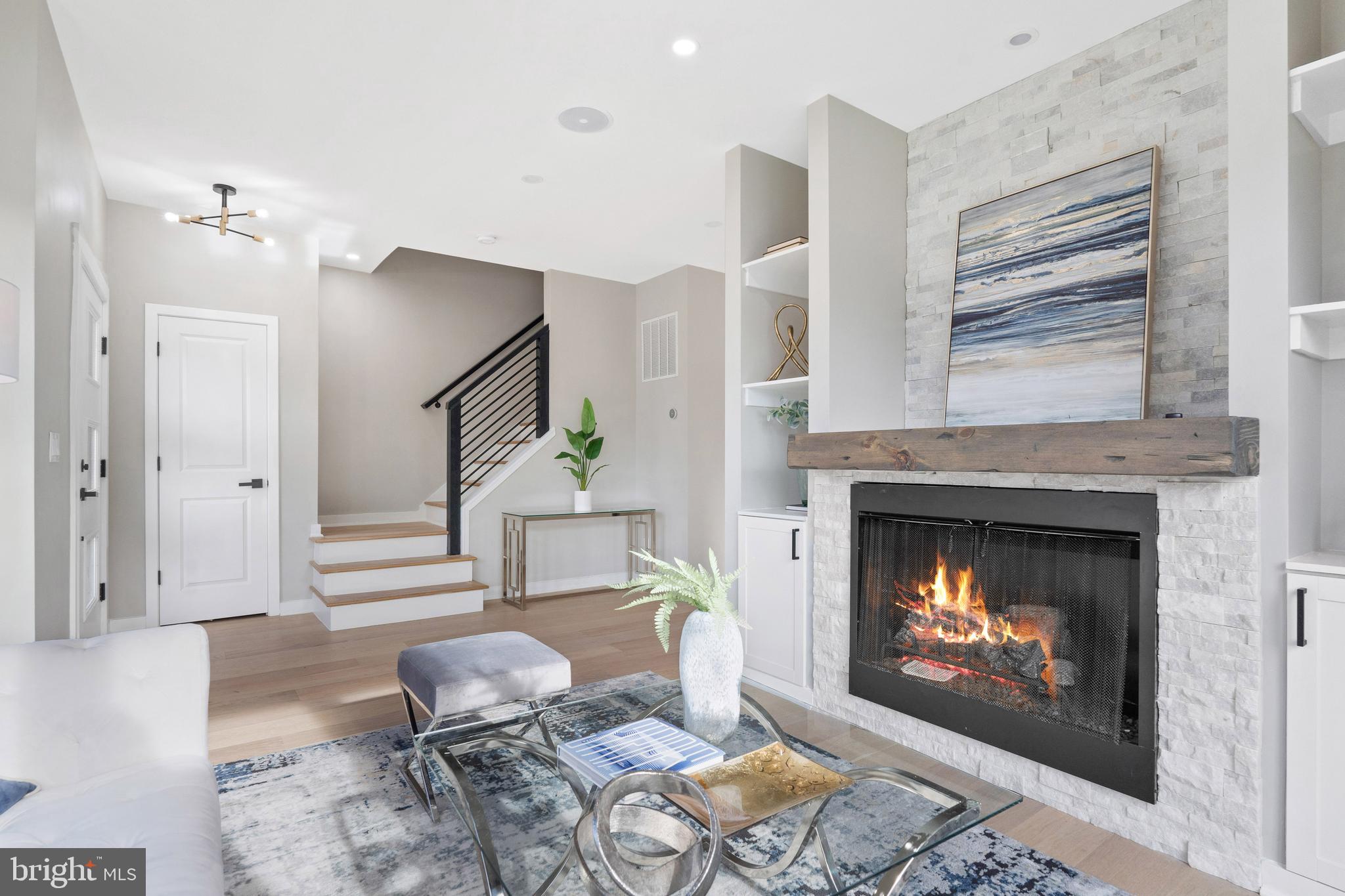 PARKER GRAY - Residential