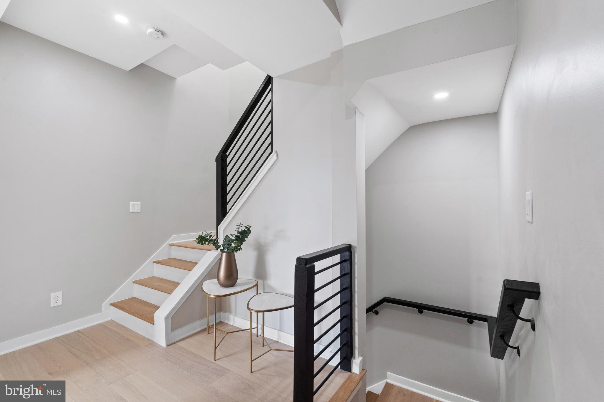 PARKER GRAY - Residential