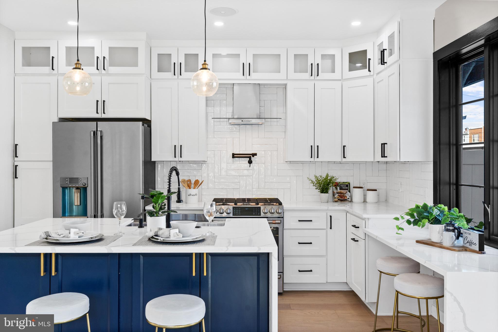 PARKER GRAY - Residential